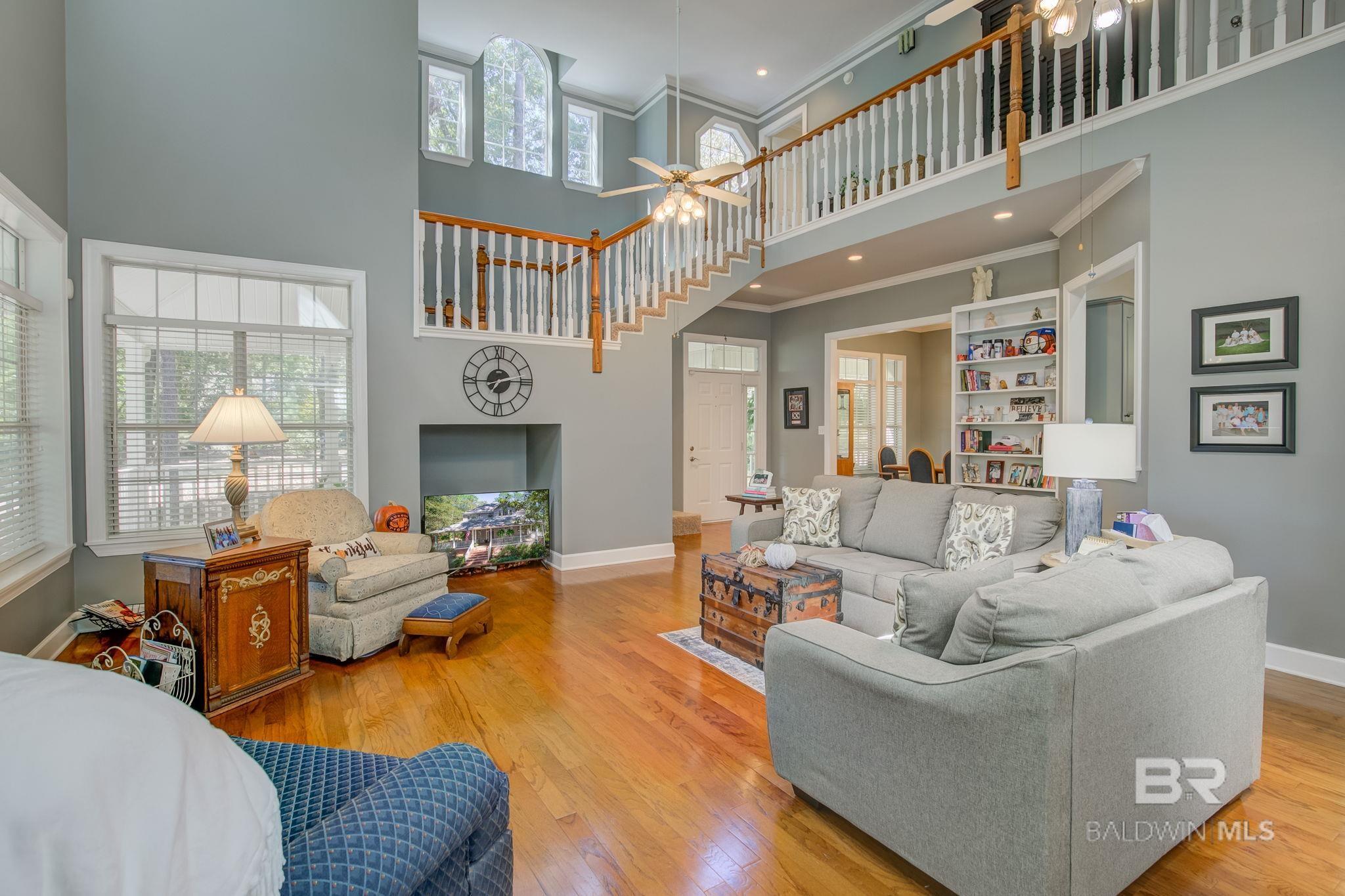 1963 Kimberly Drive