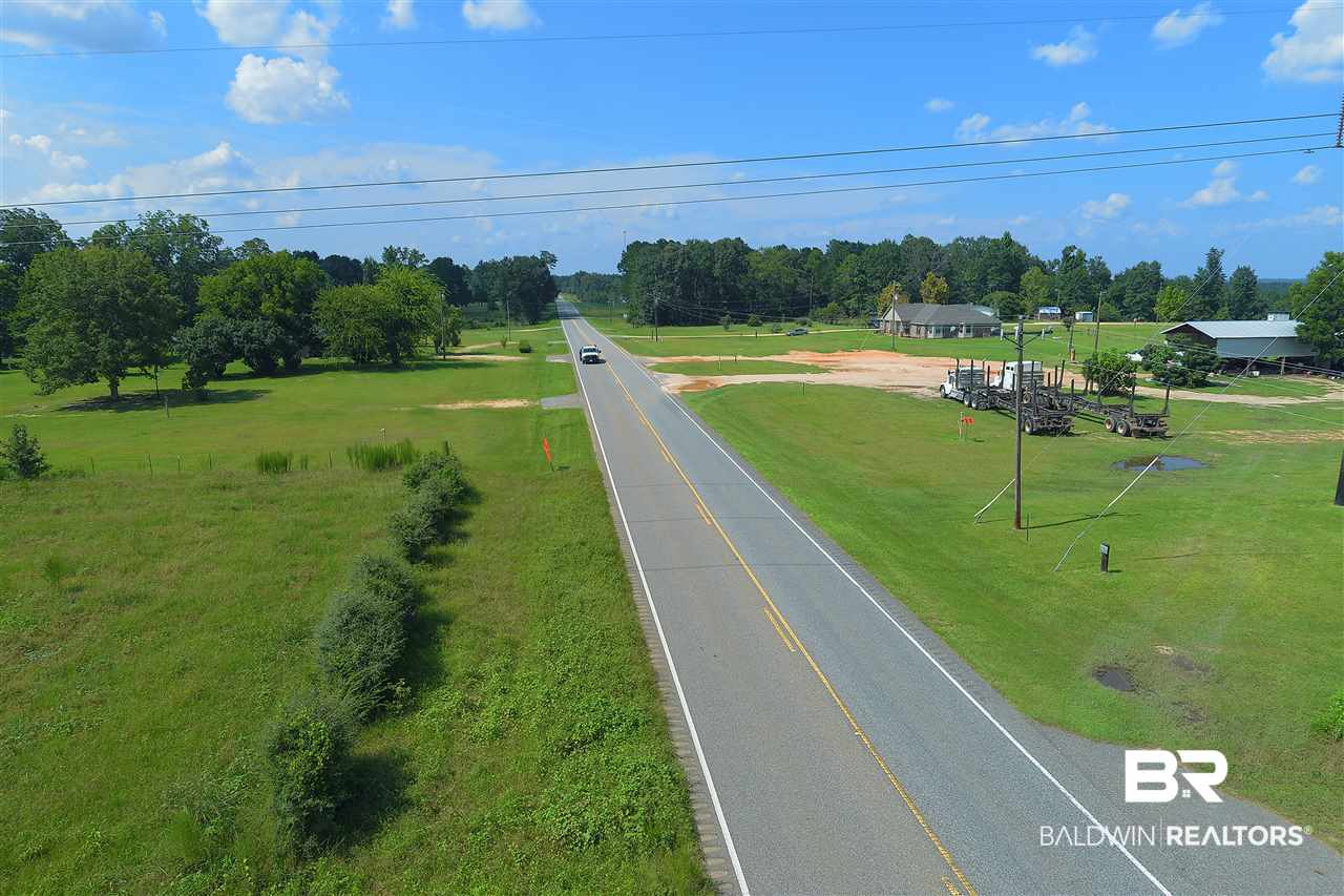 17816 Highway 41