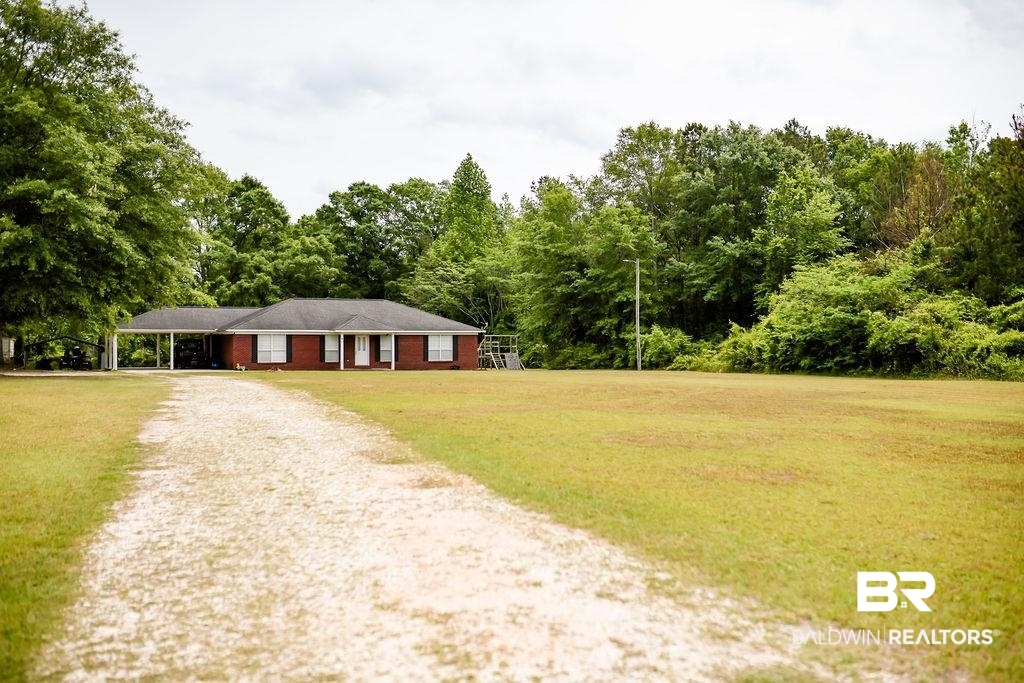 17816 Highway 41