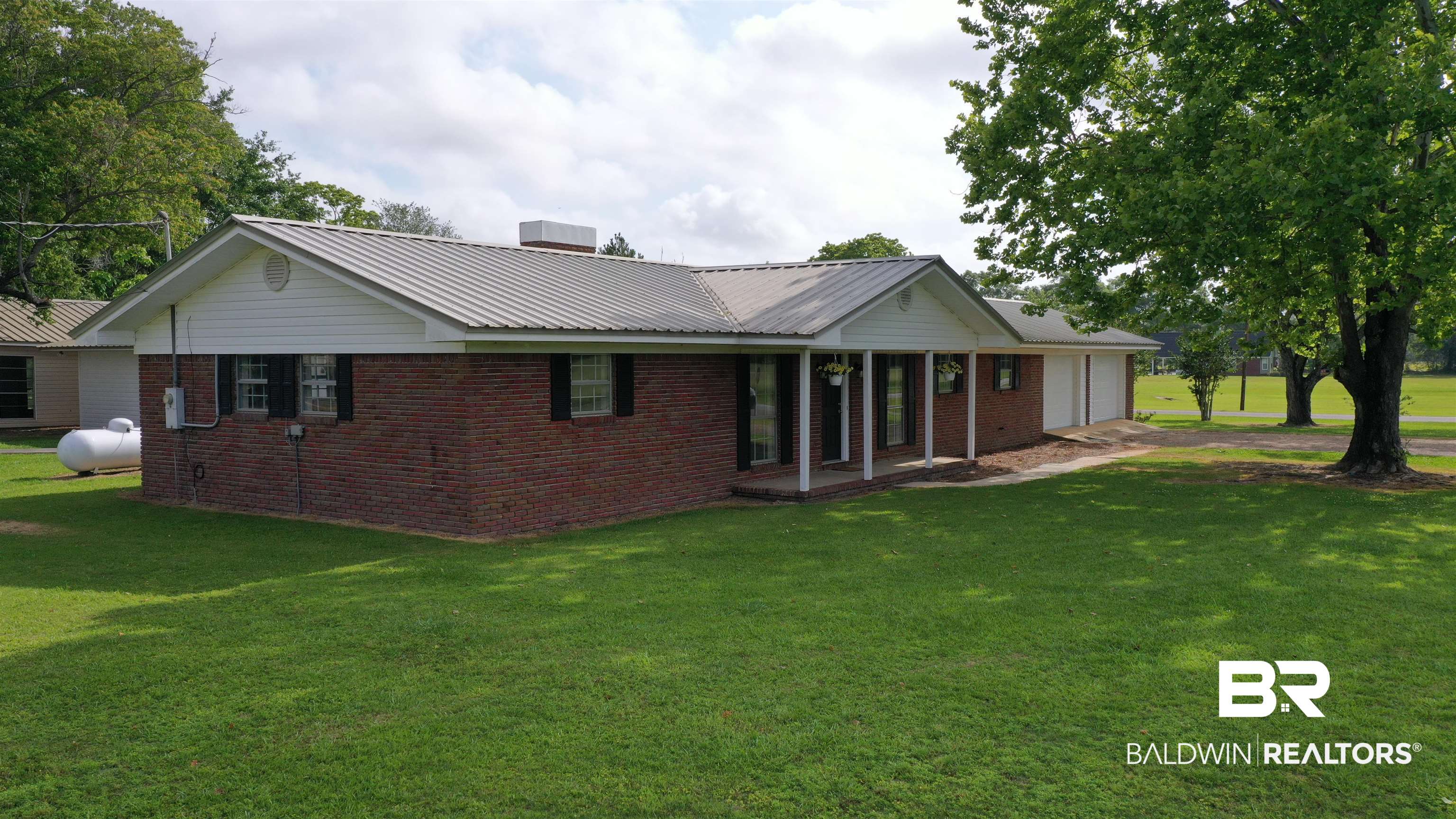 2409 Old Bratt Road