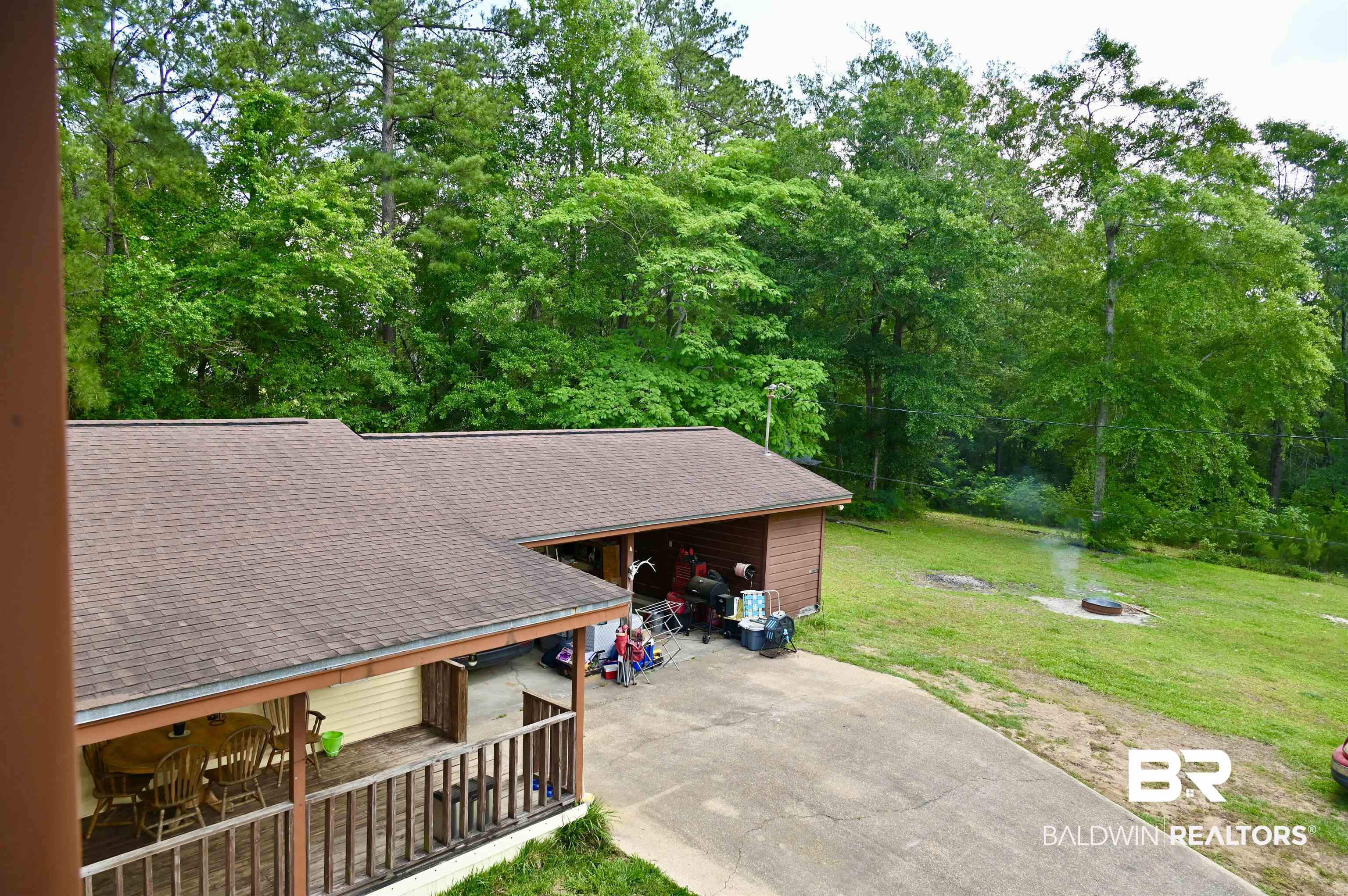 2300 Wolf Log Road