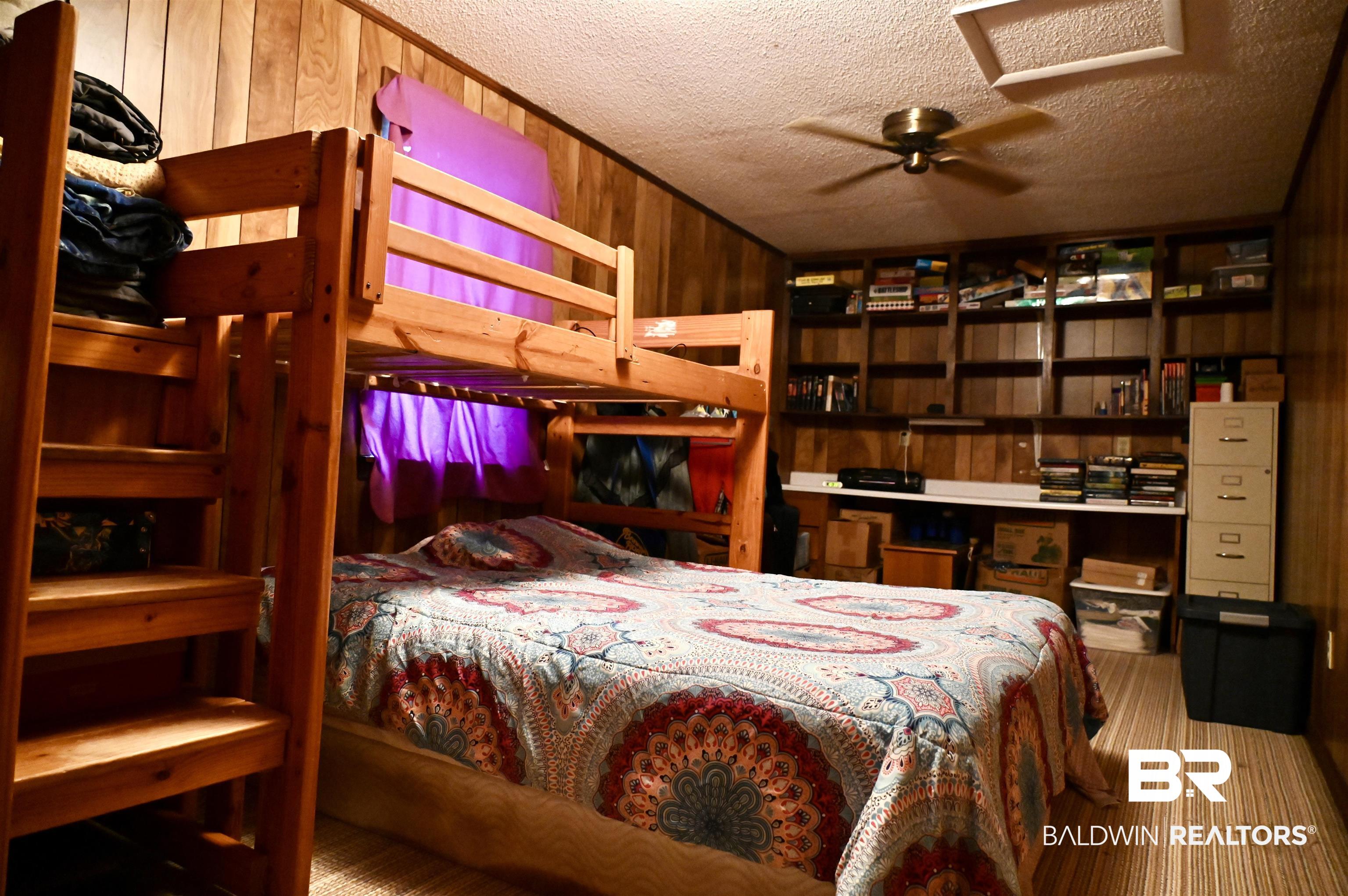 2300 Wolf Log Road