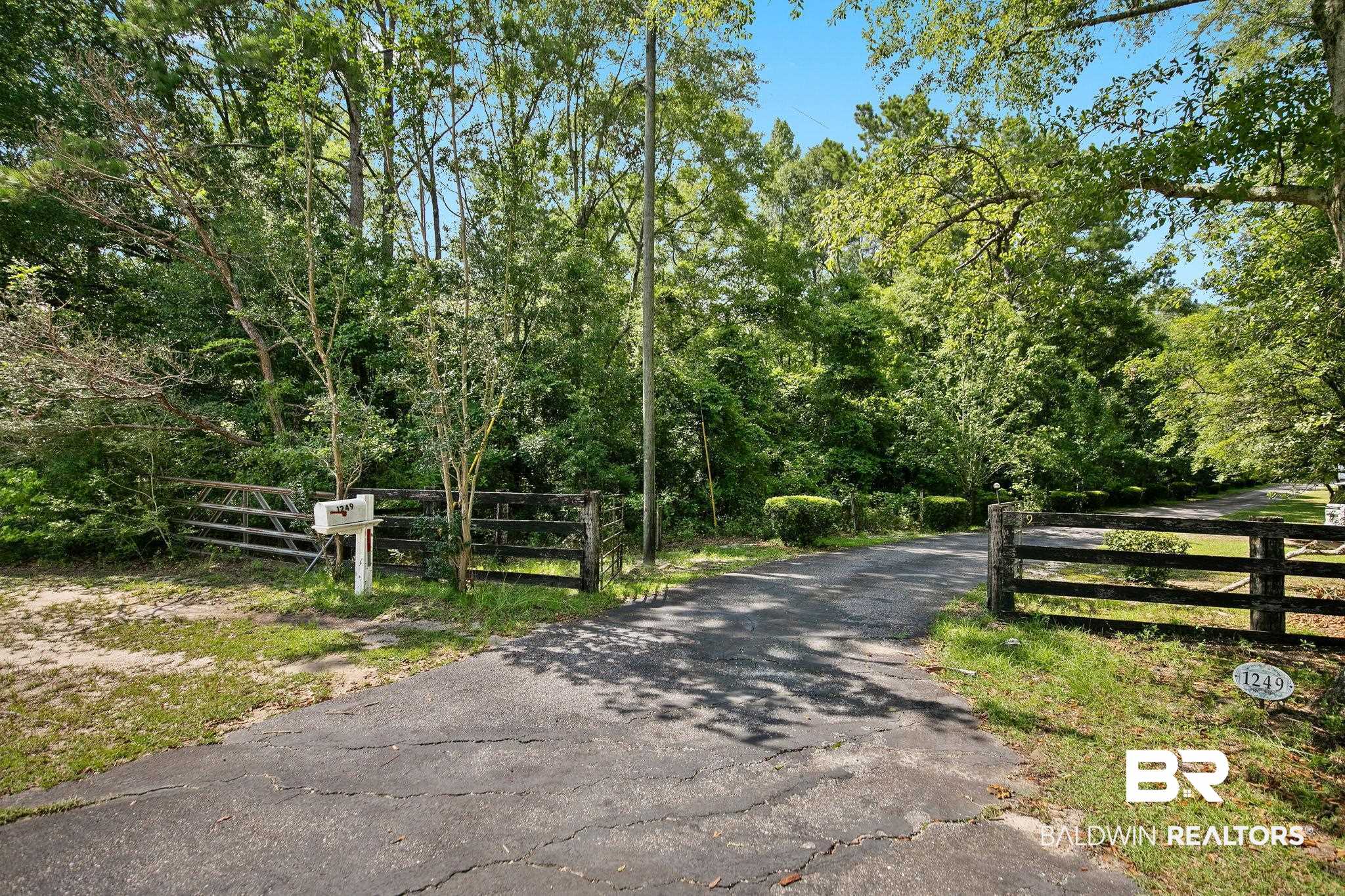 1249 Highway 31
