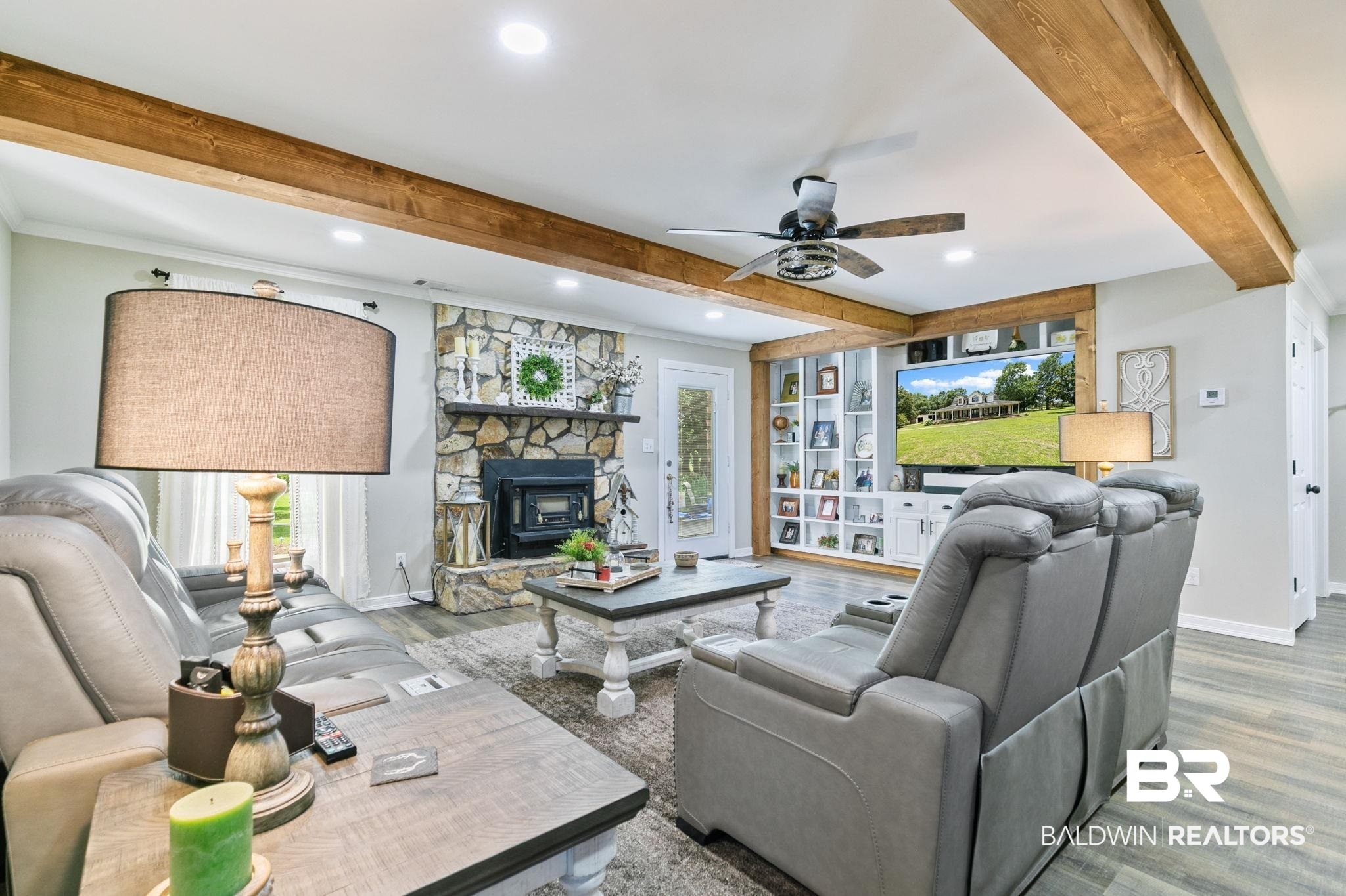 370 Parker Lane