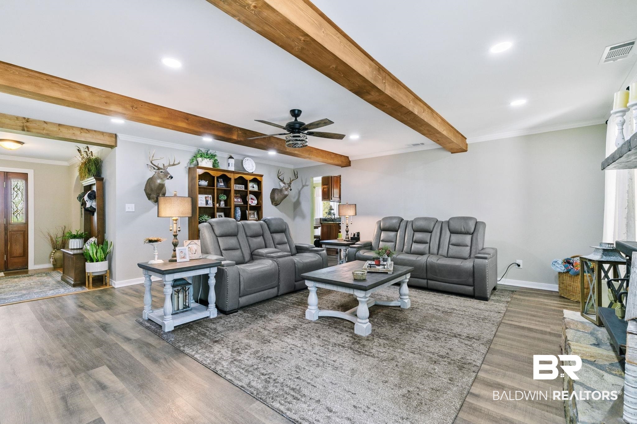 370 Parker Lane