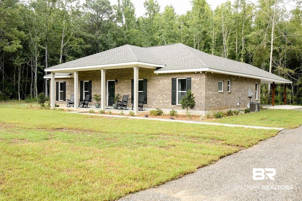 275 Edgewood Court