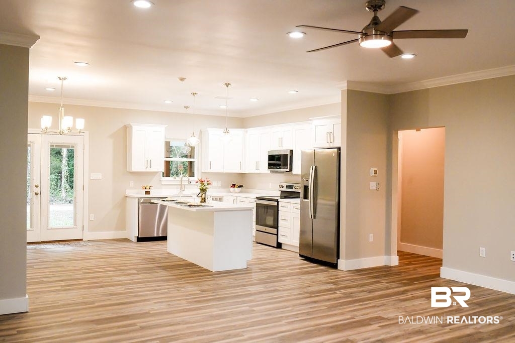 275 Edgewood Court