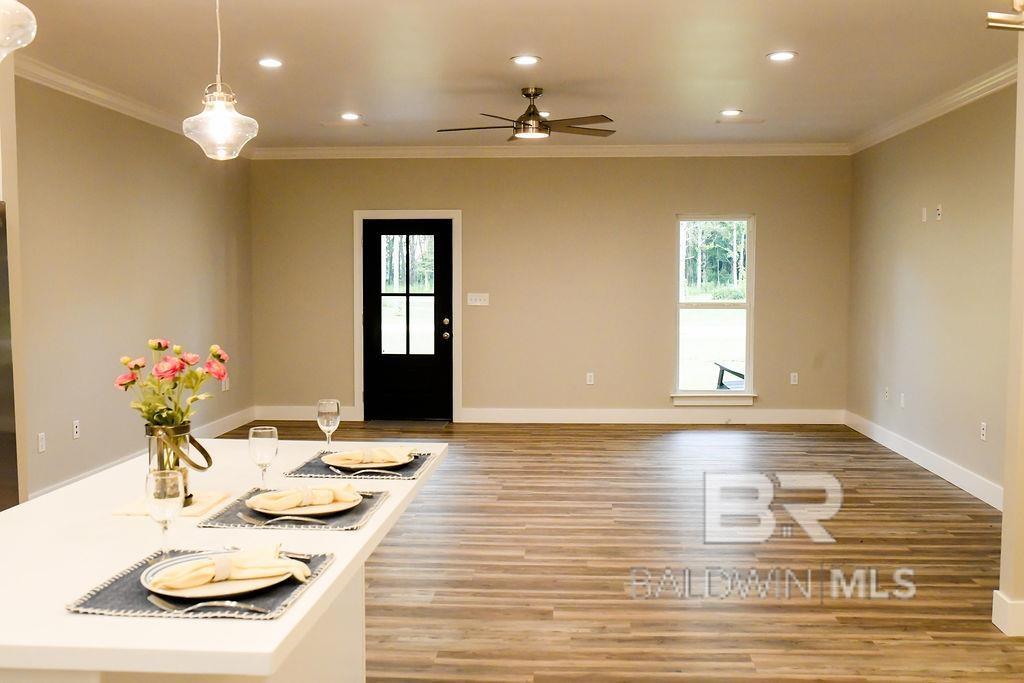 275 Edgewood Court