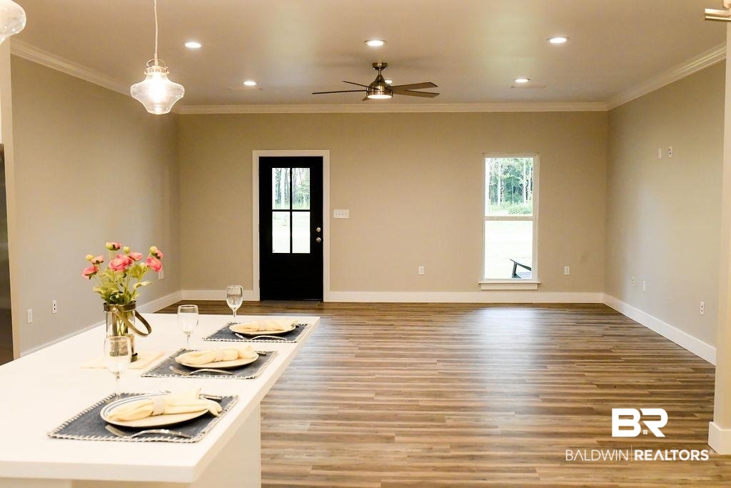 275 Edgewood Court
