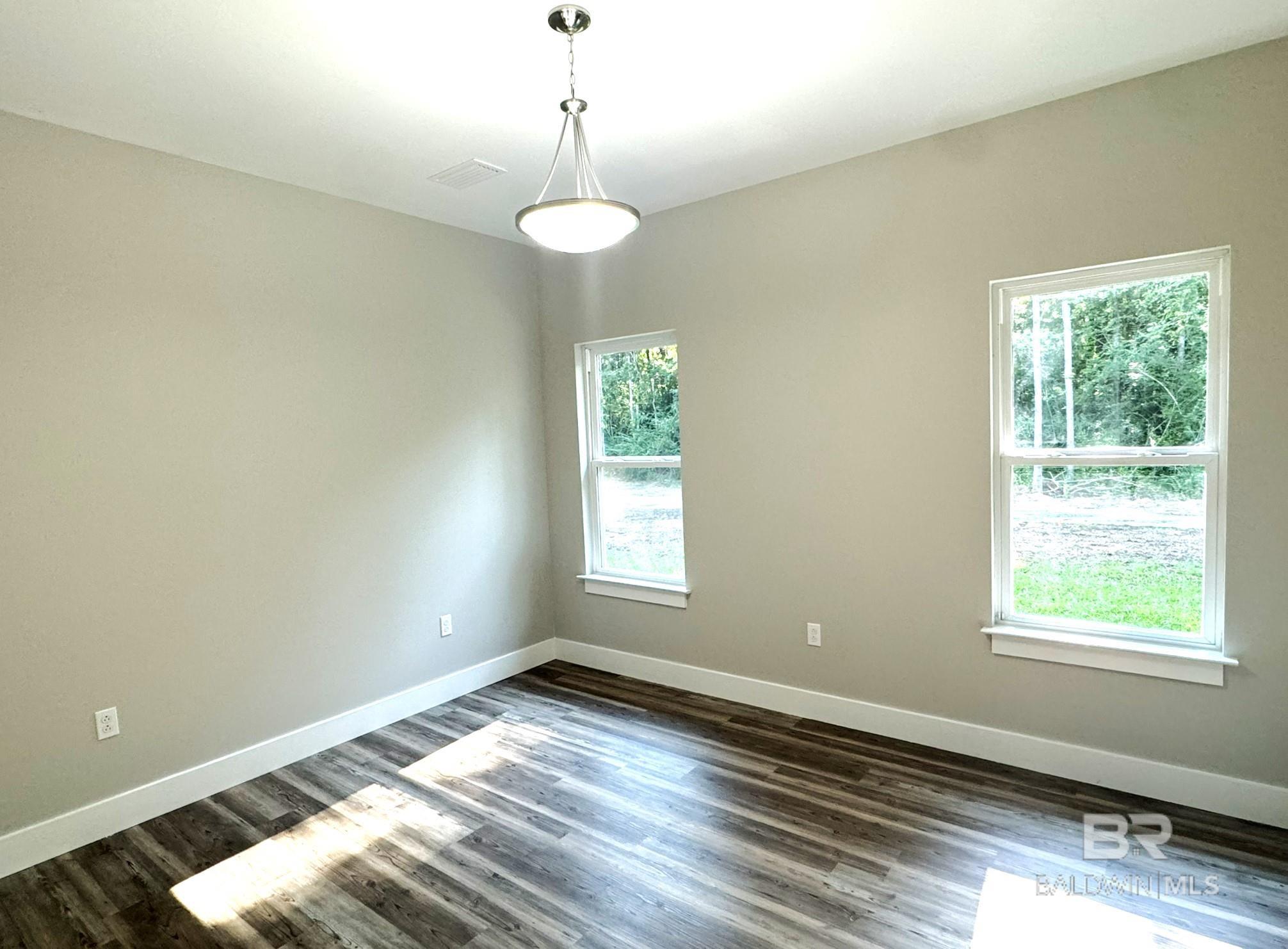 275 Edgewood Court