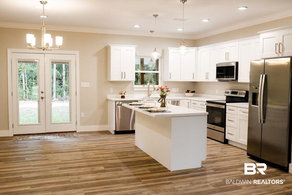 275 Edgewood Court