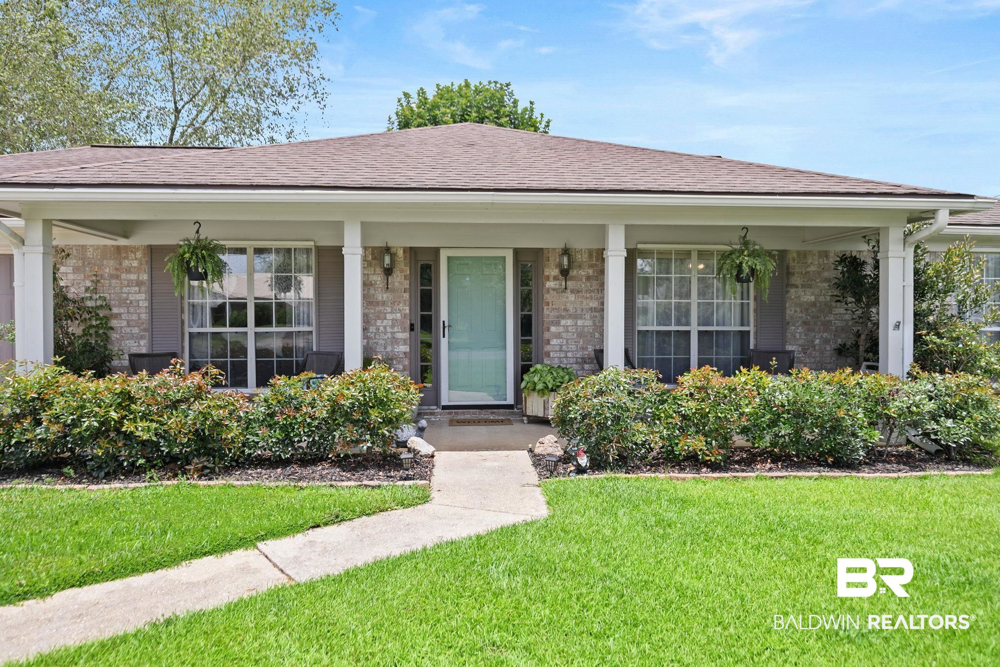 53 N Magnolia Circle