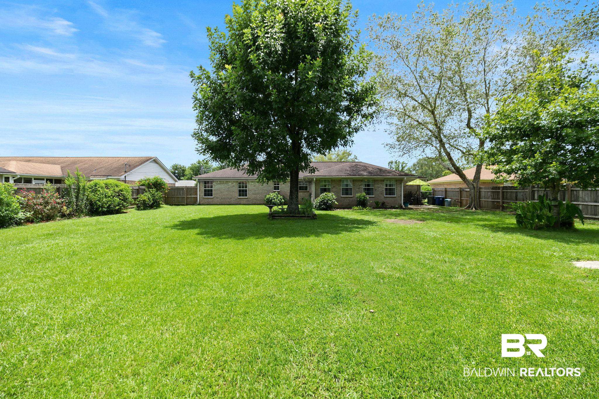 53 N Magnolia Circle