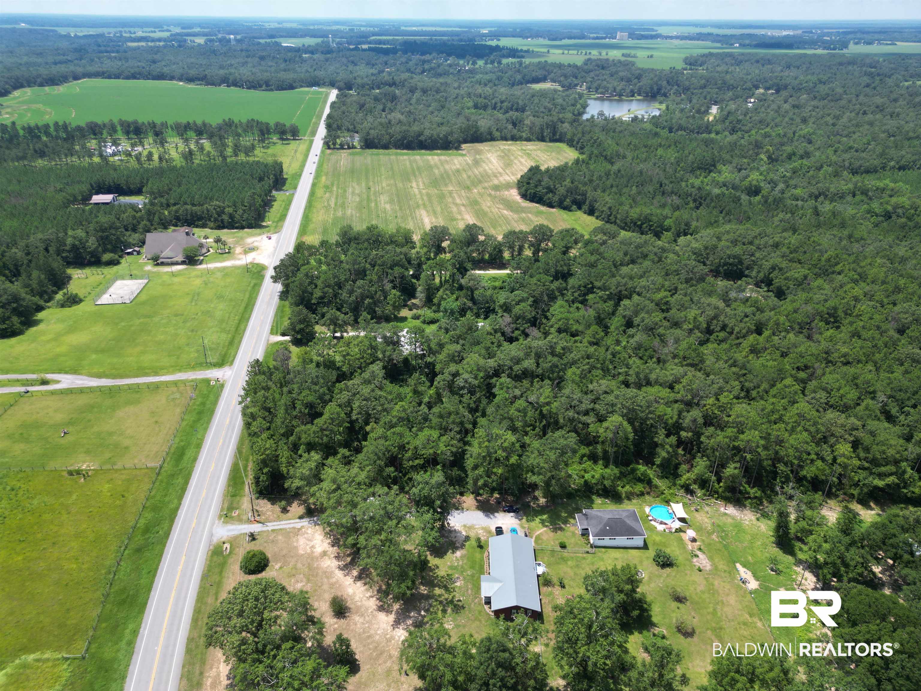 8541 Highway 97