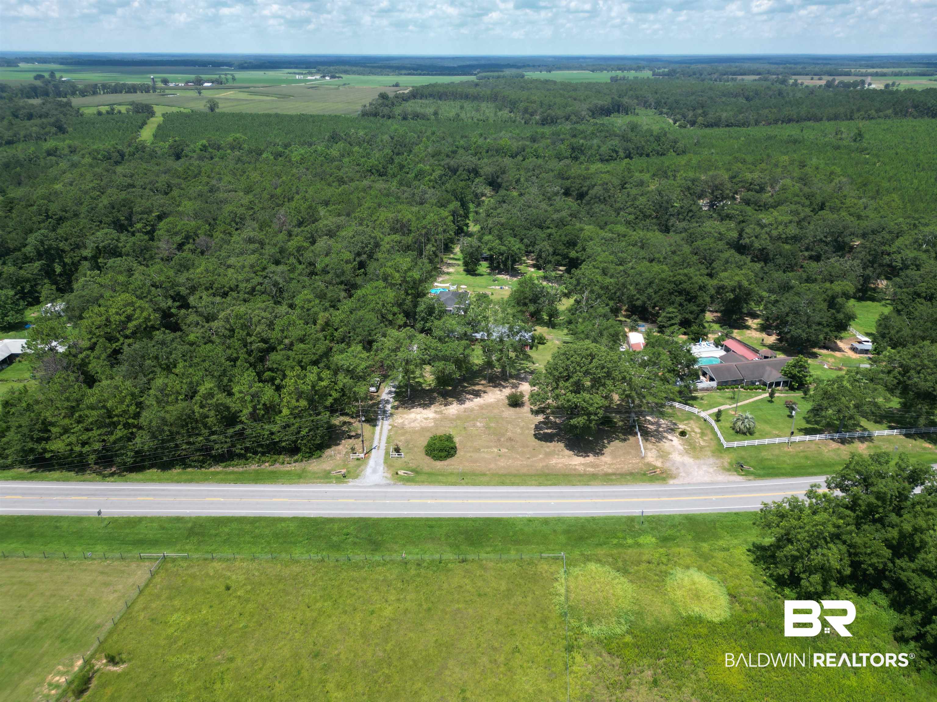 8541 Highway 97
