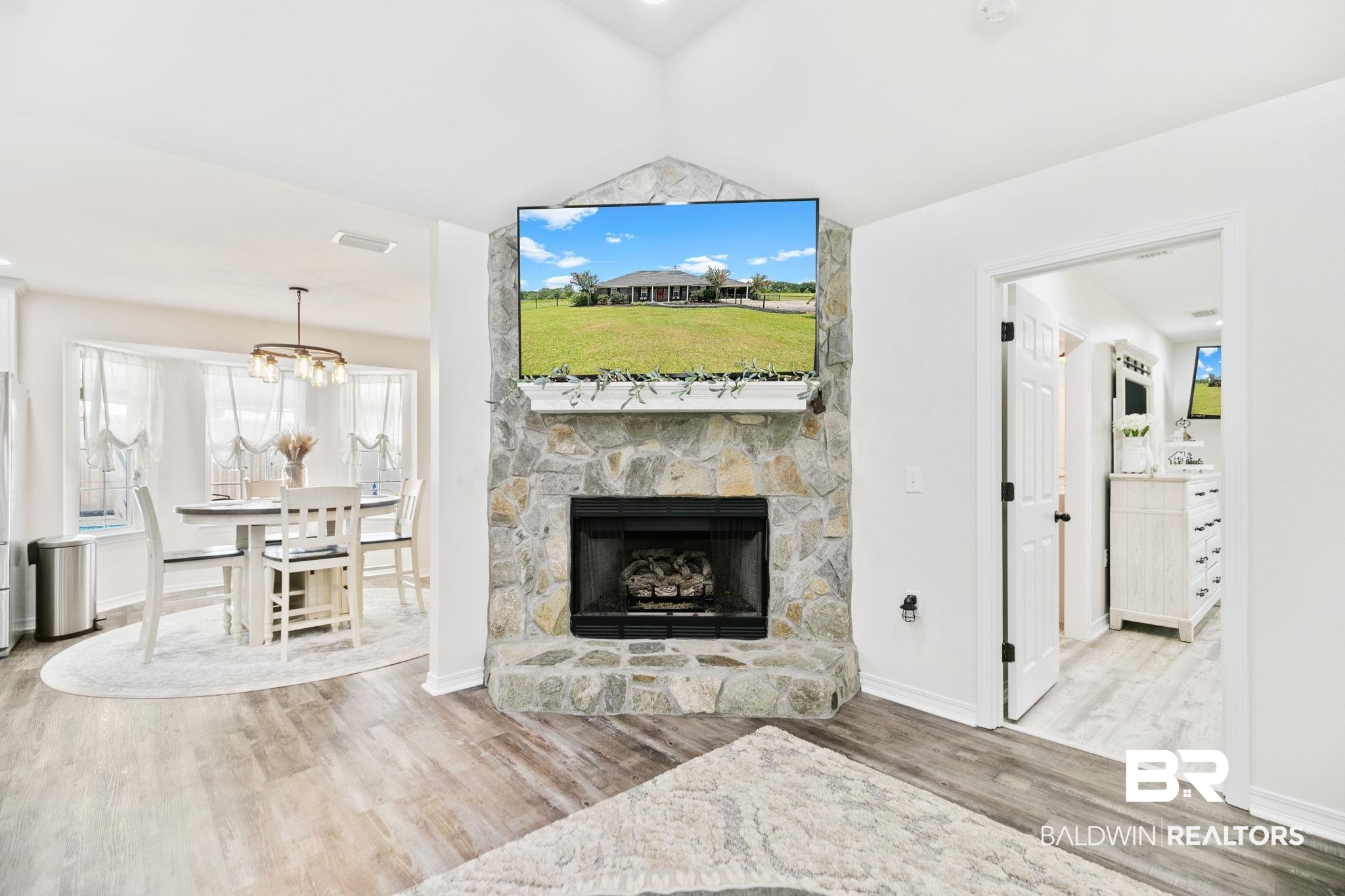 151 Williams Lane