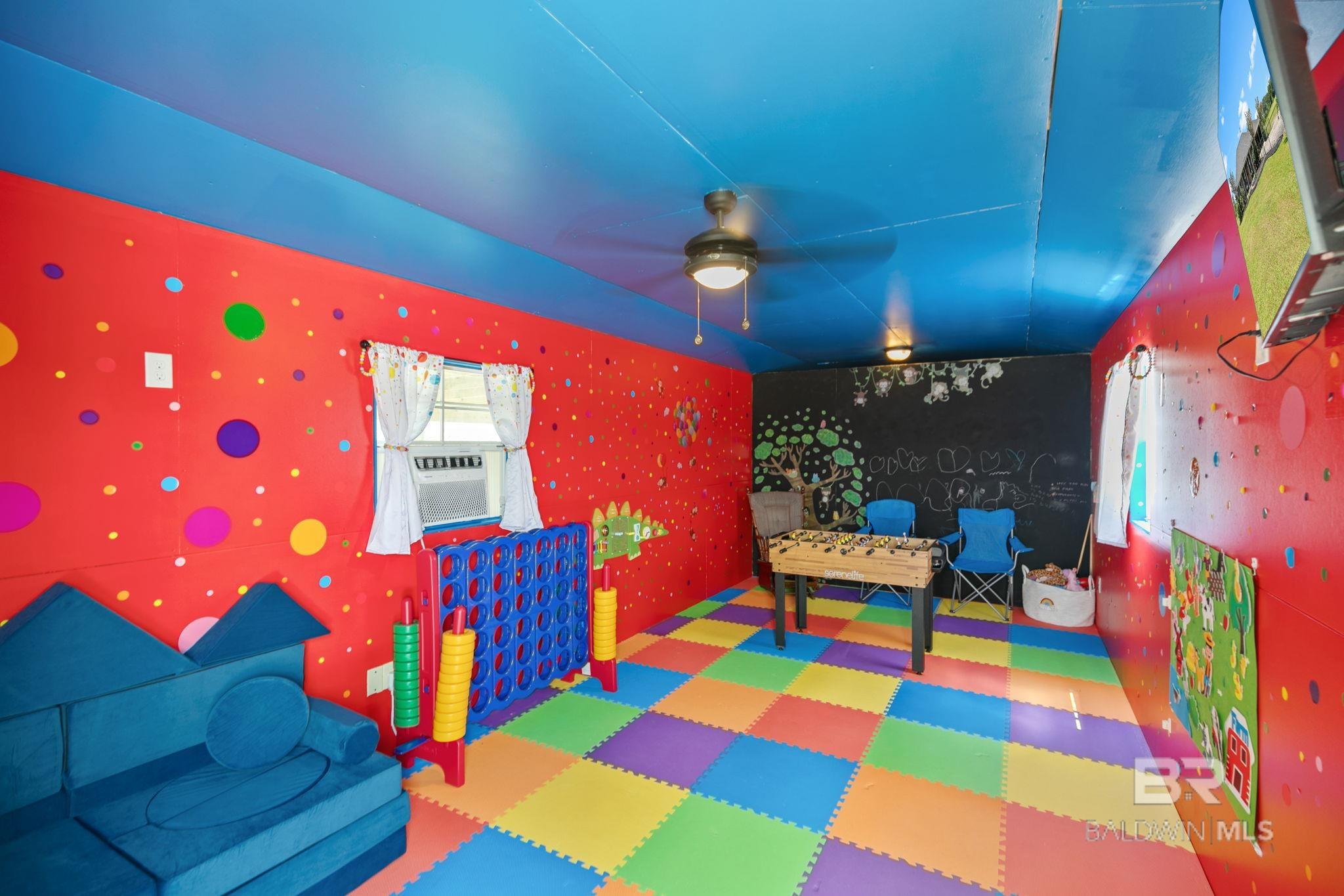 151 Williams Lane