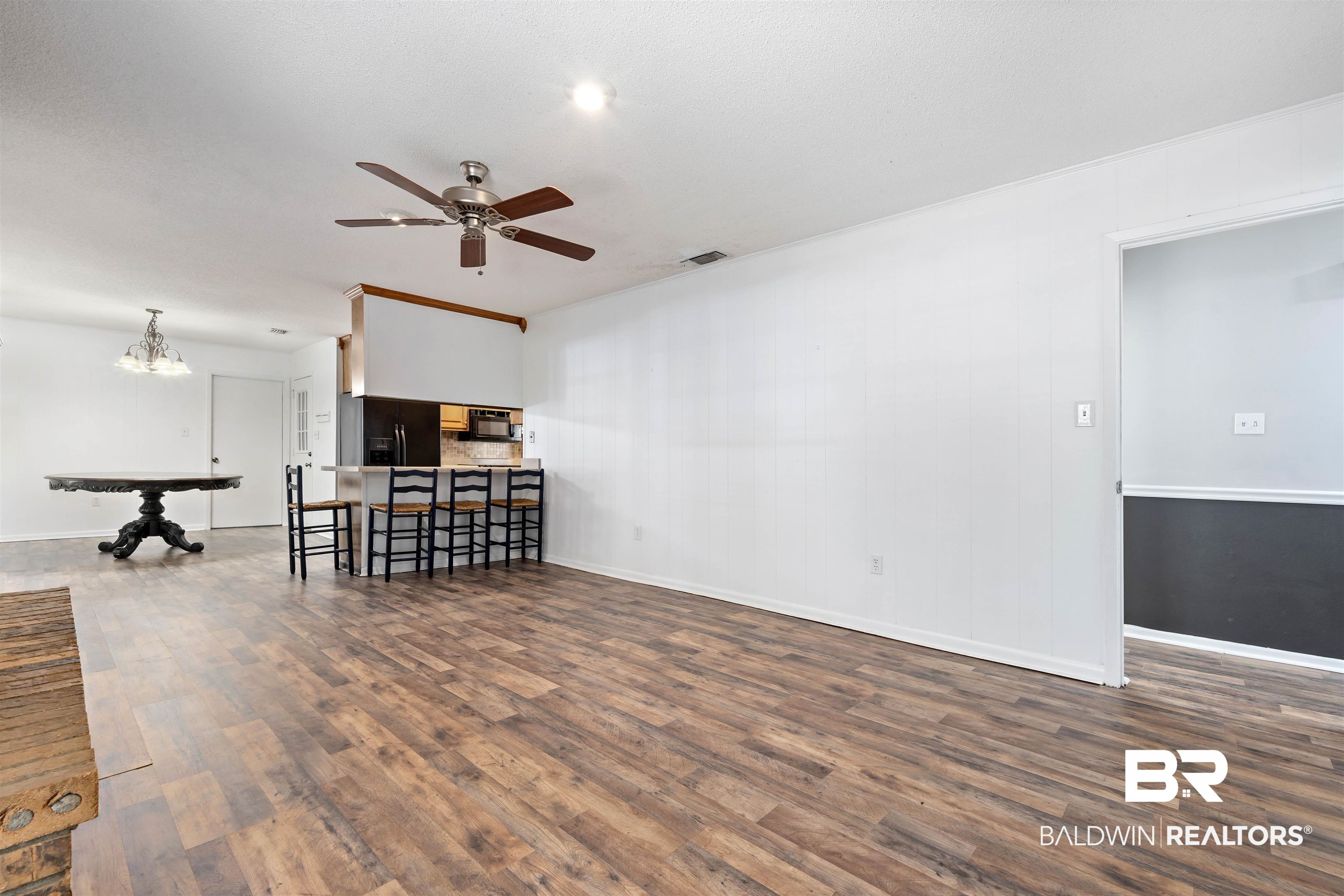 303 Briarwood Court