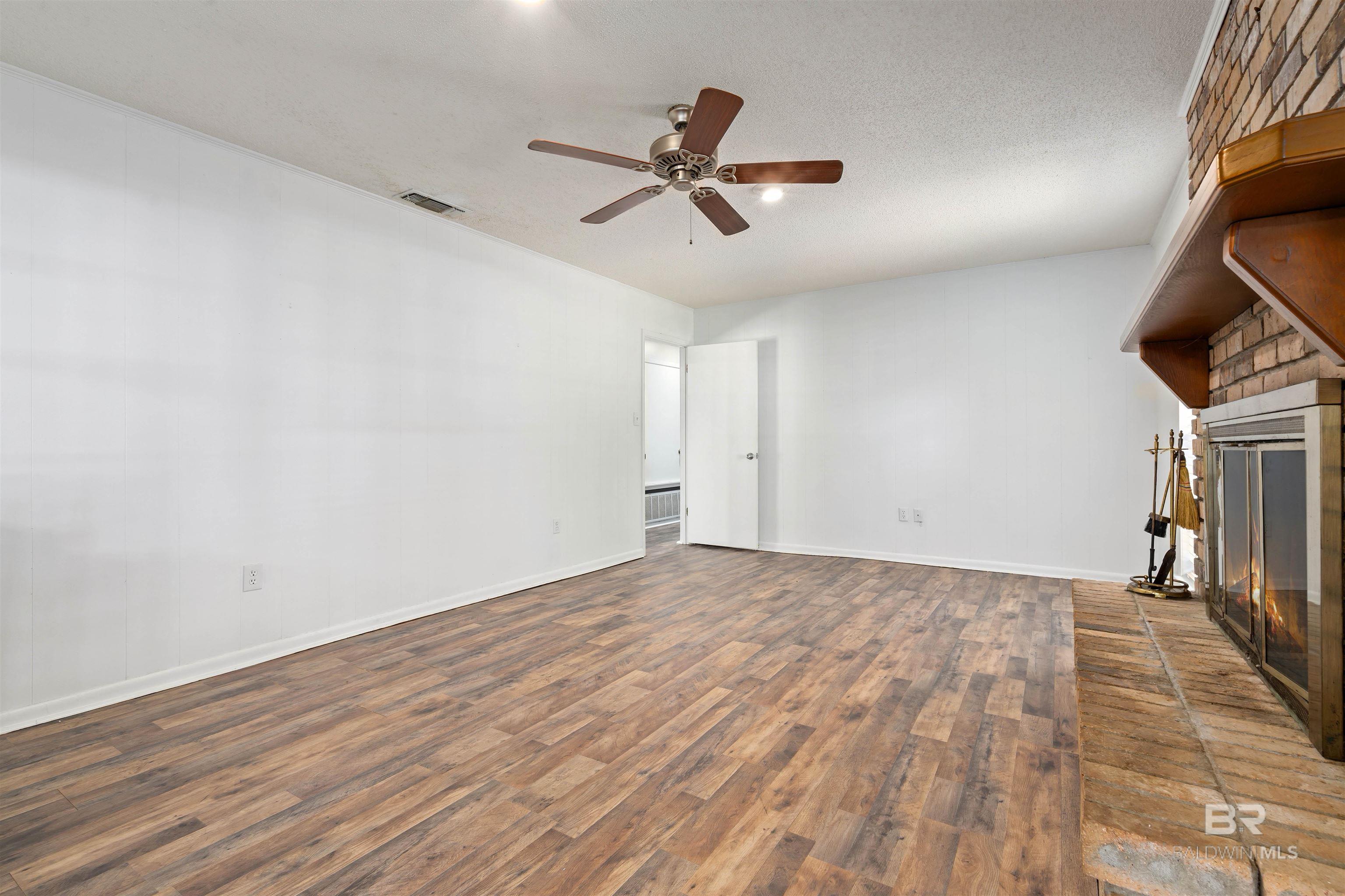 303 Briarwood Court