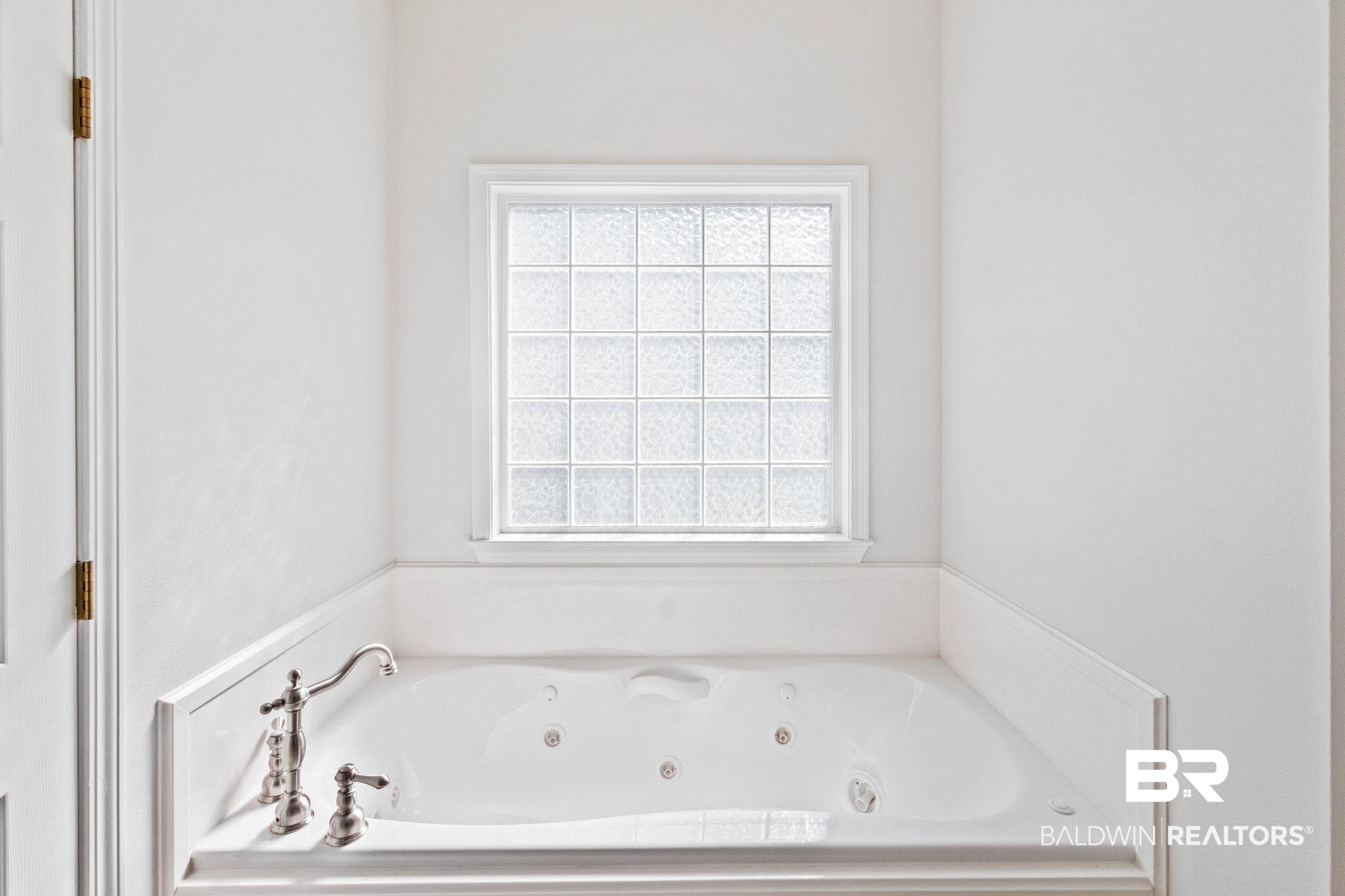 706 Jillian Place