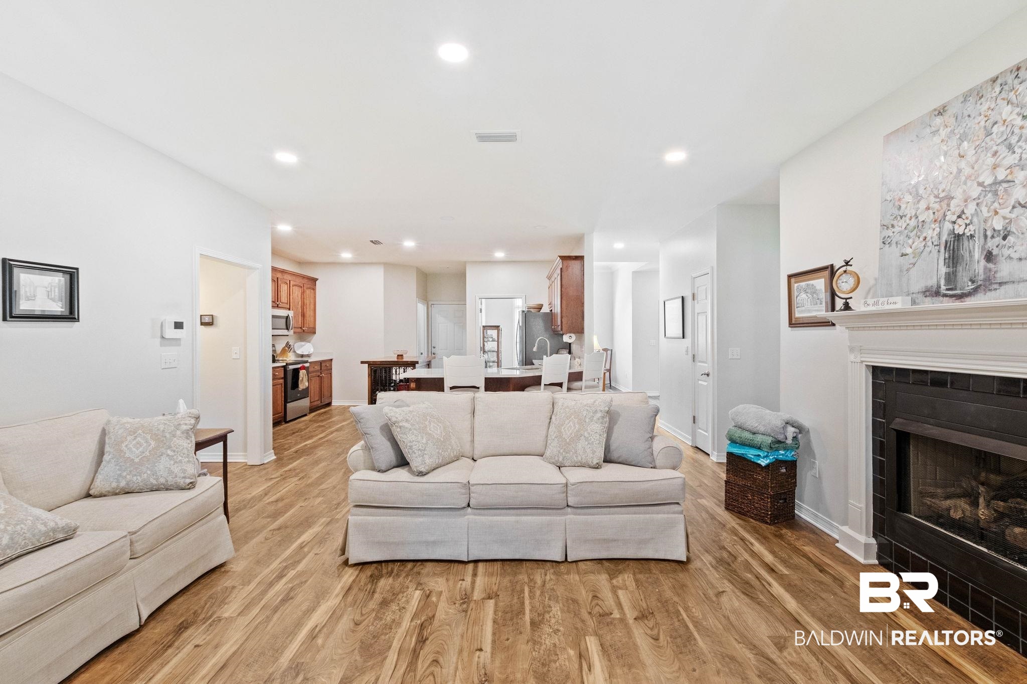 706 Jillian Place