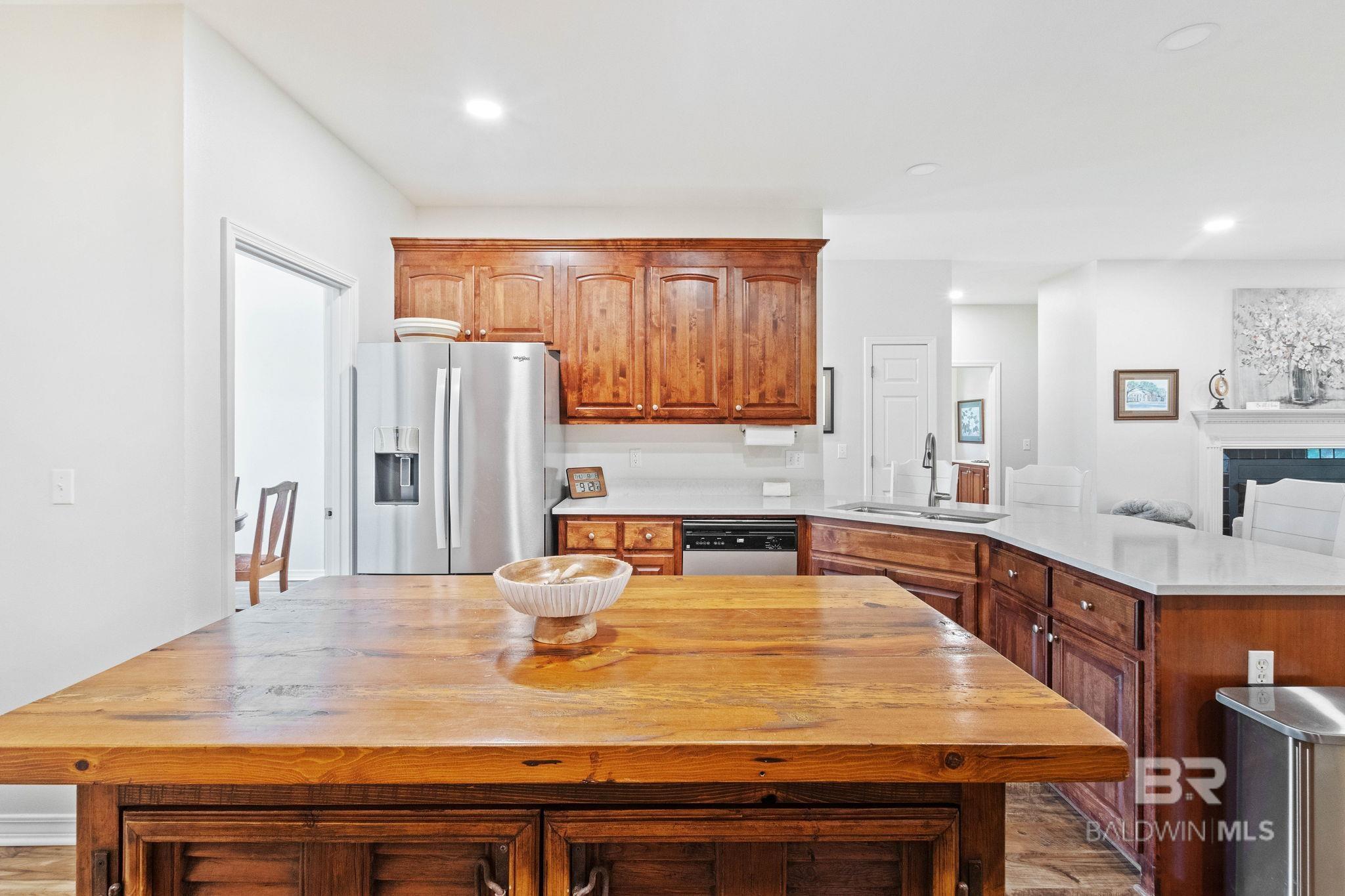 706 Jillian Place