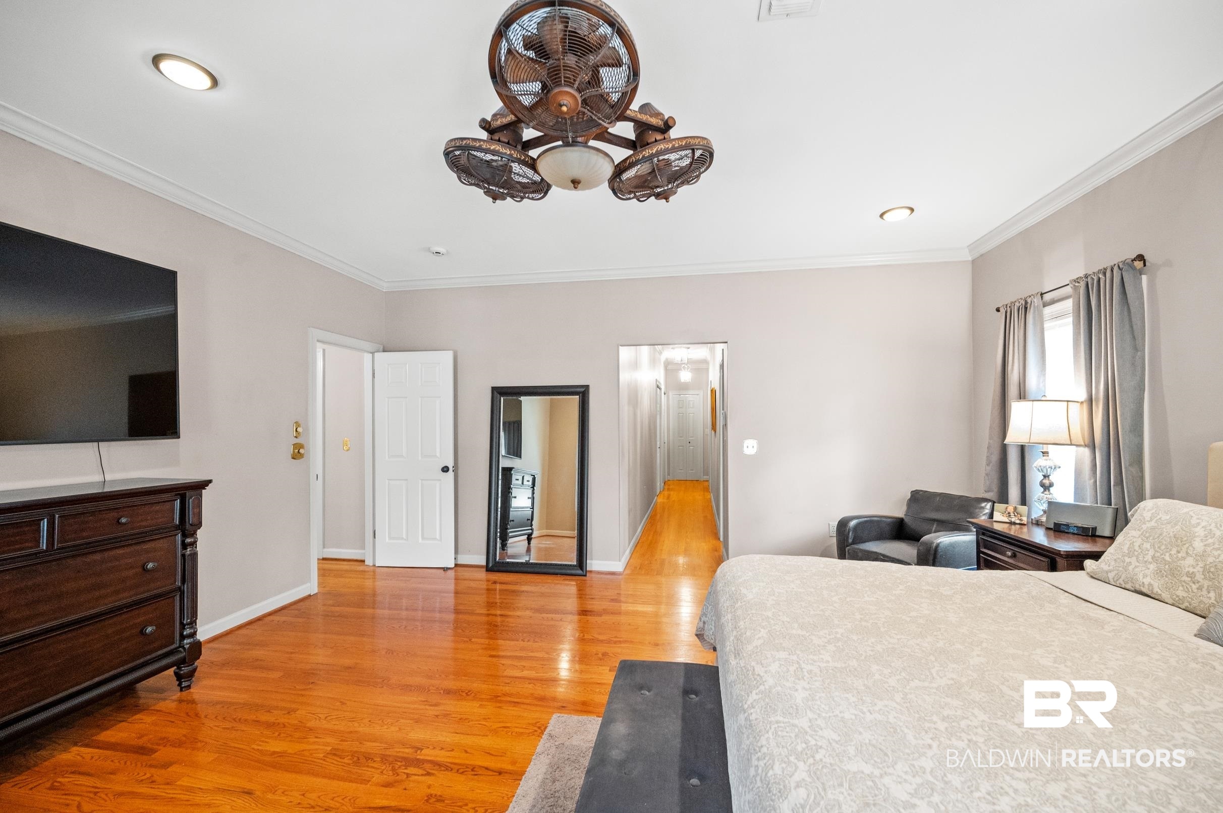 1945 Kimberly Drive