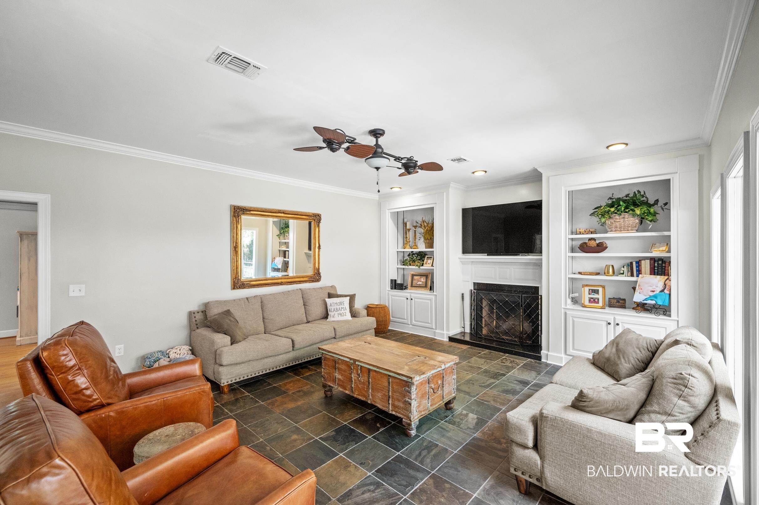 1945 Kimberly Drive