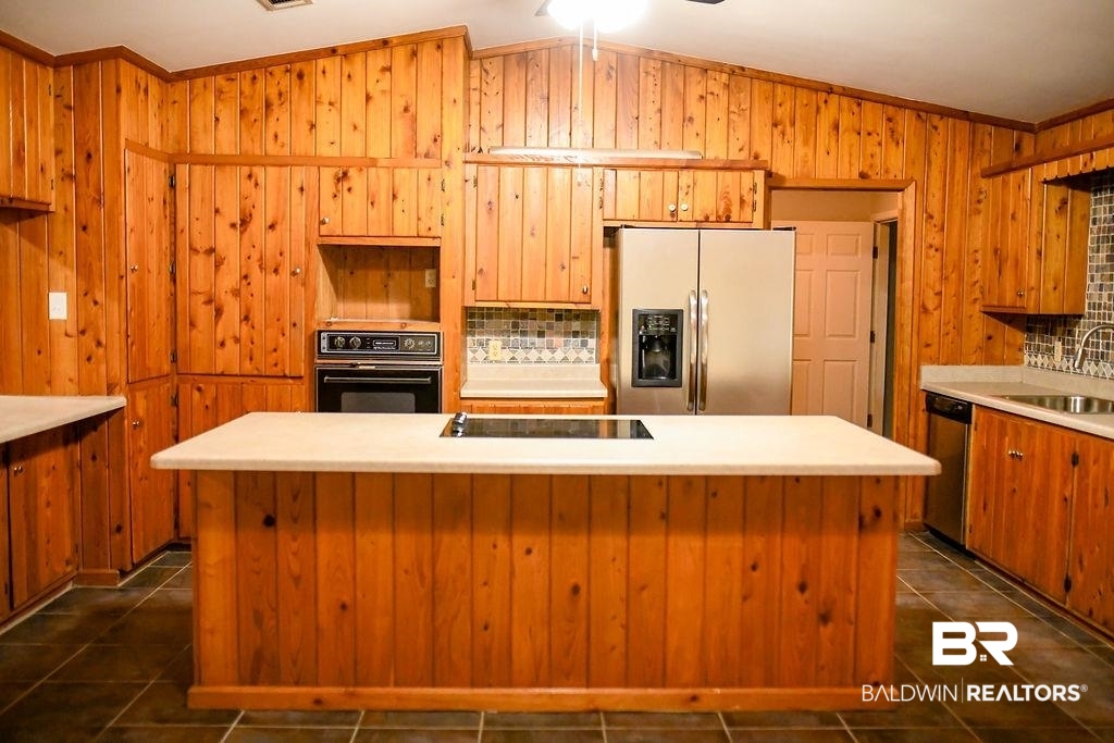 111 Honey Drive