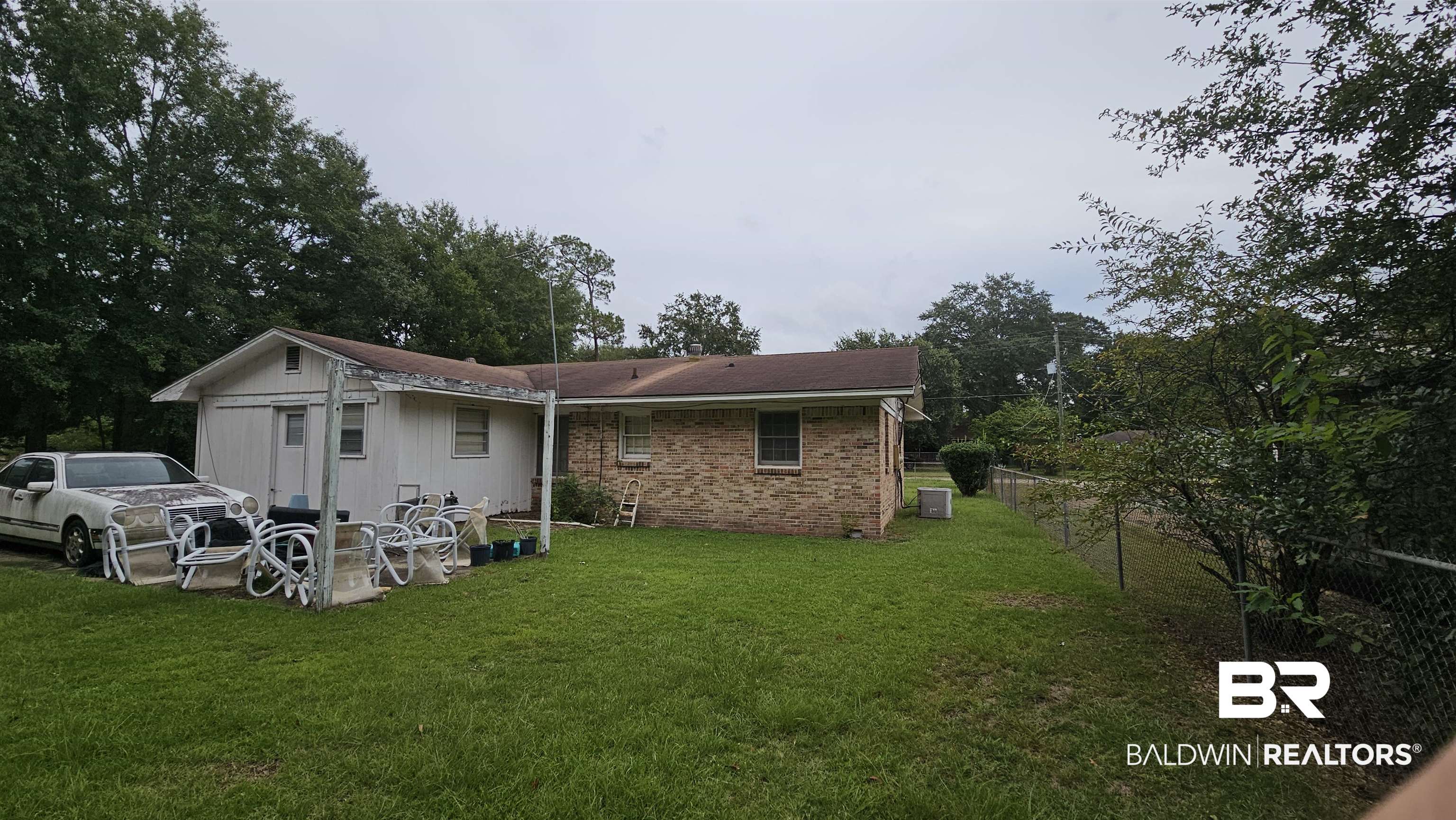 216 6th Avenue