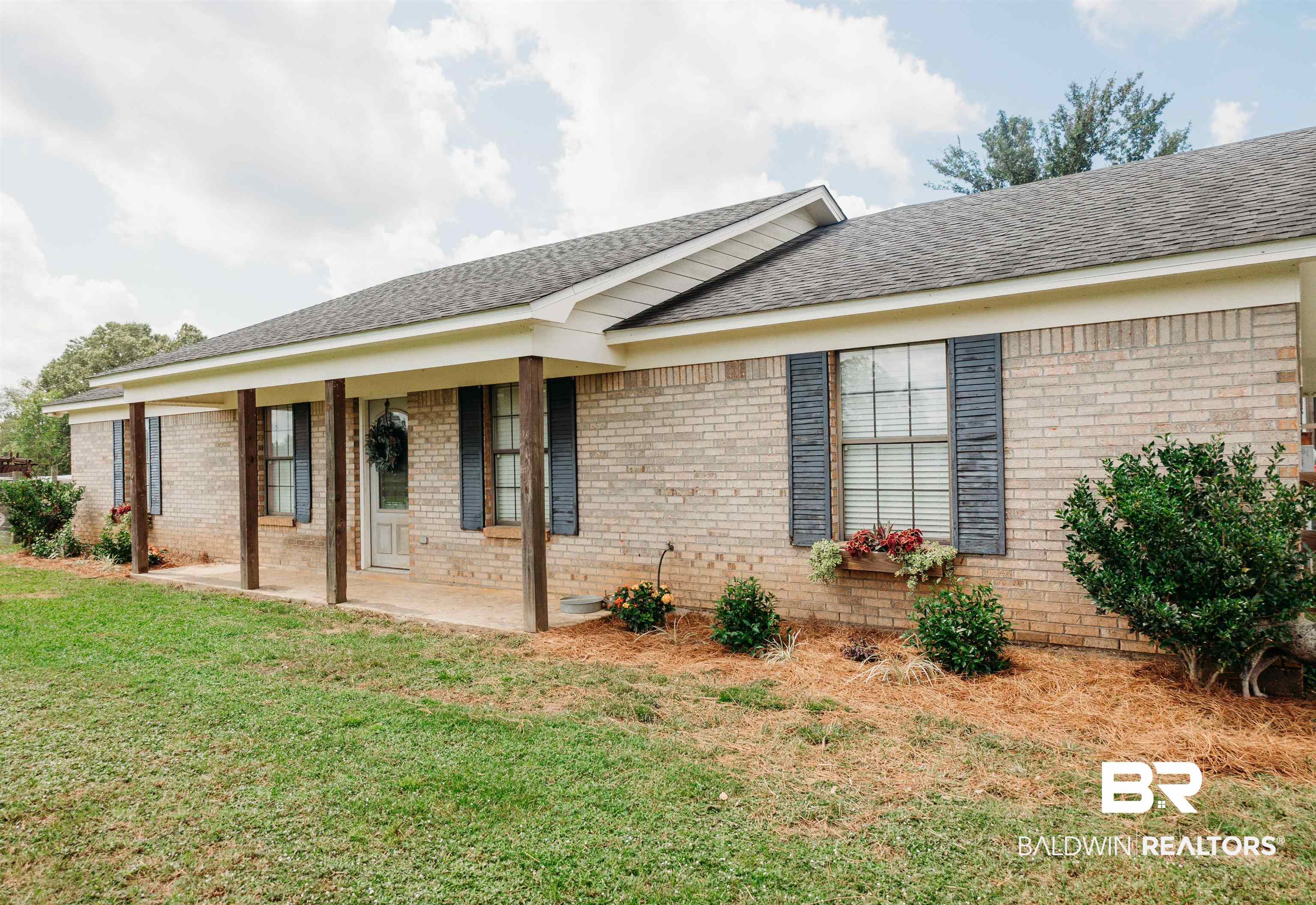 480 Howard Page Lane