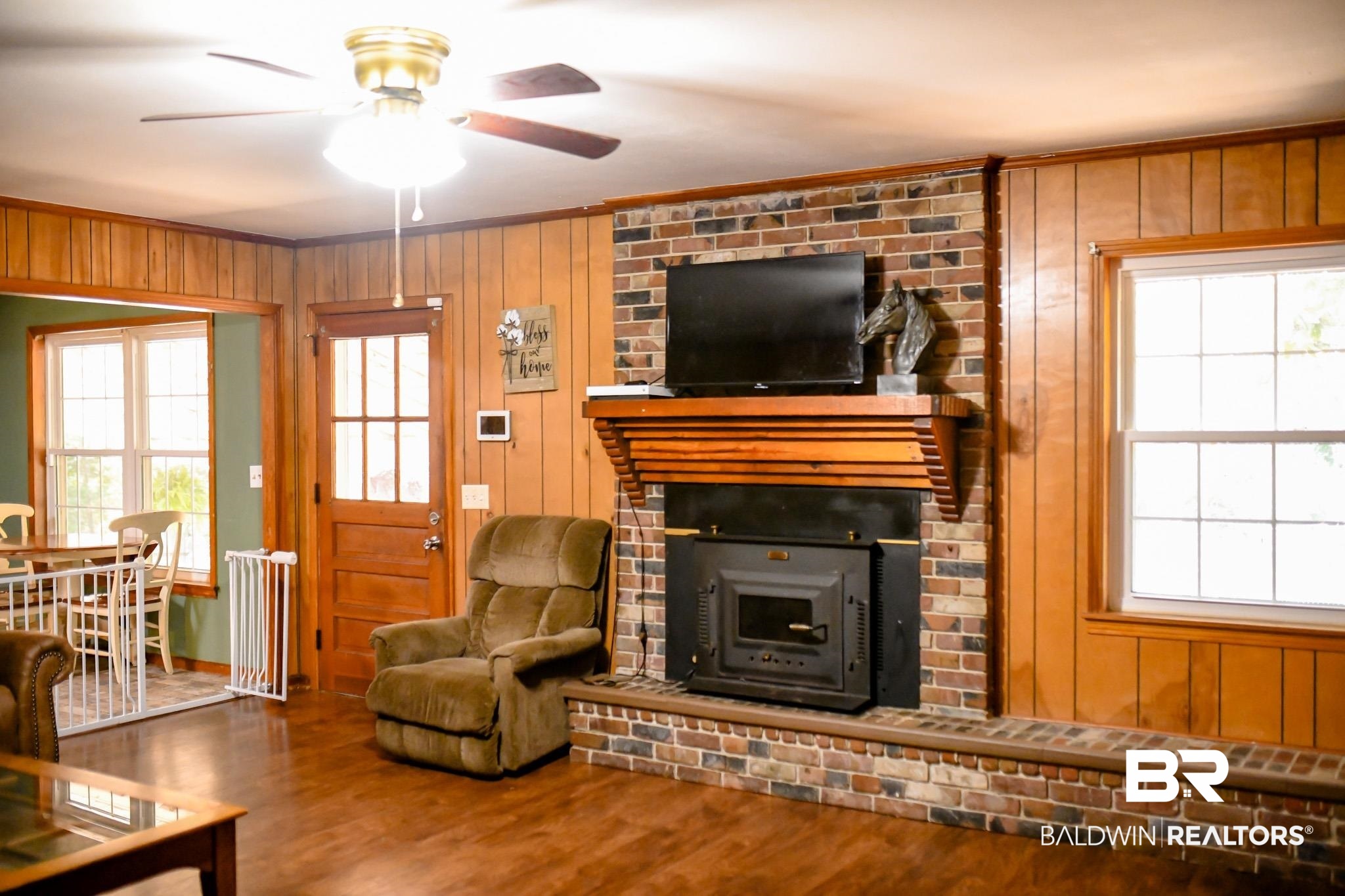 533 Green Acres Road