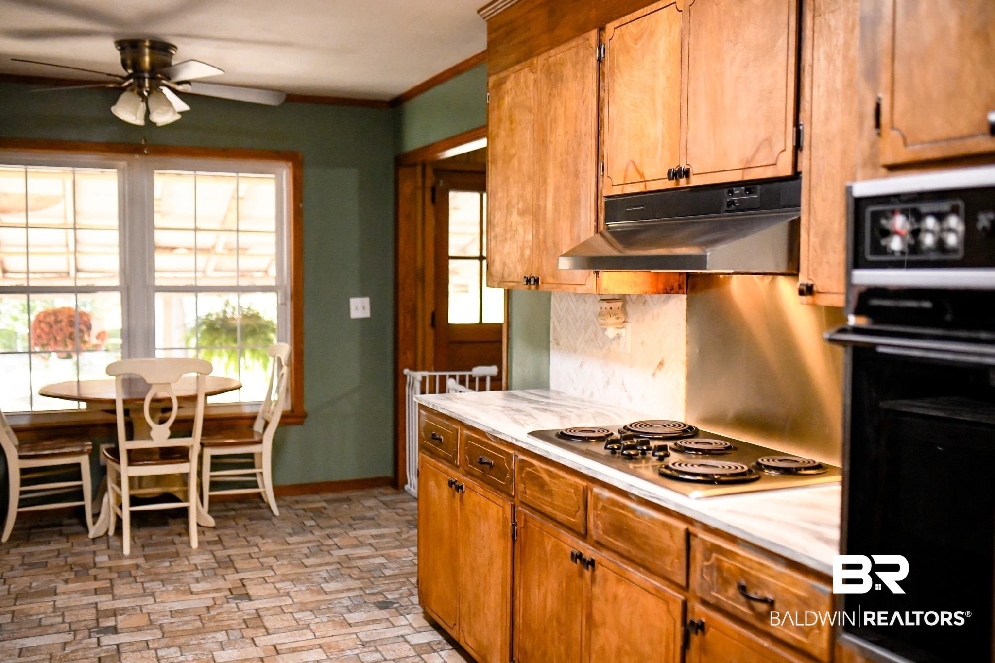 533 Green Acres Road