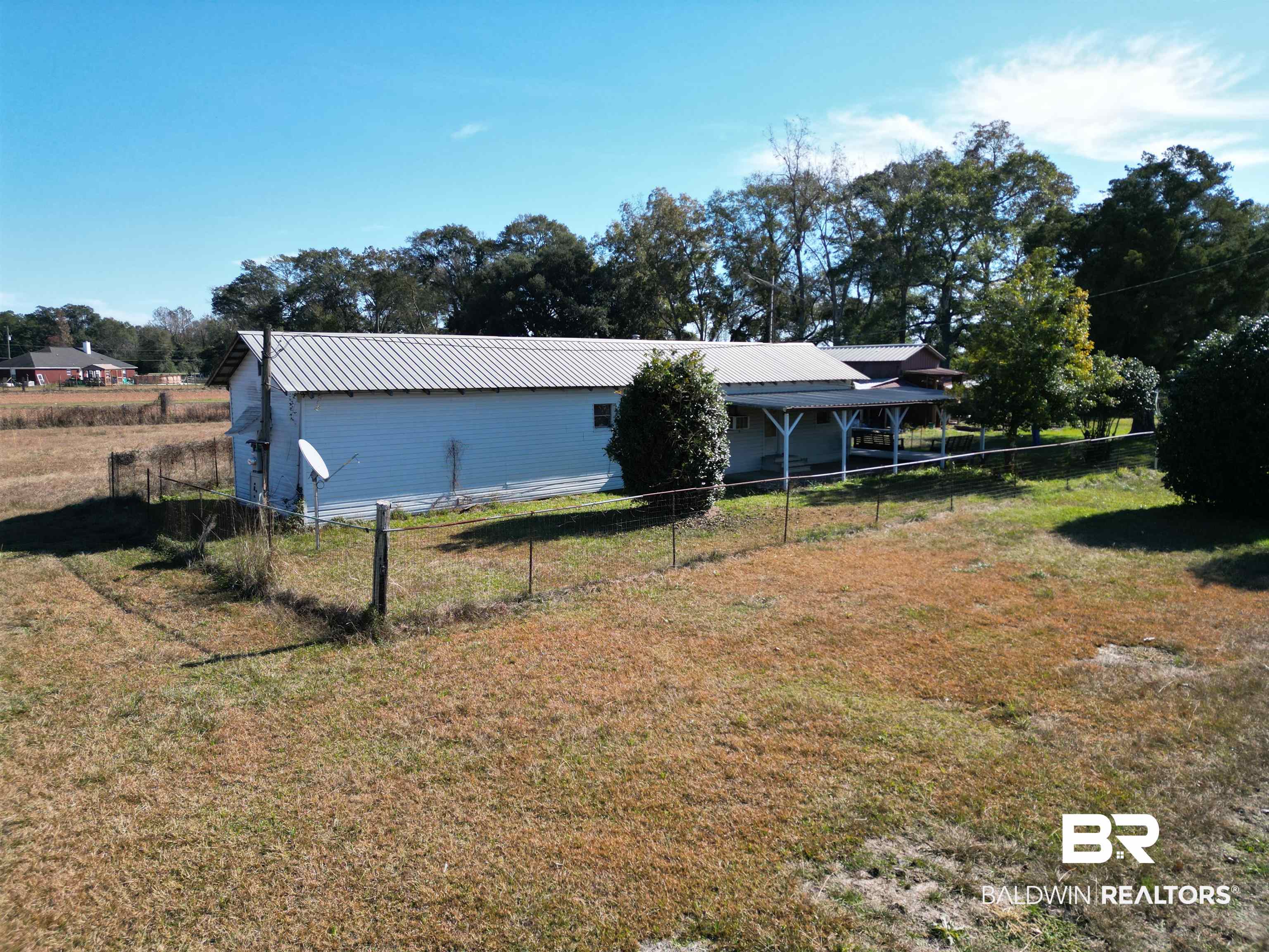 01 Clearview Road