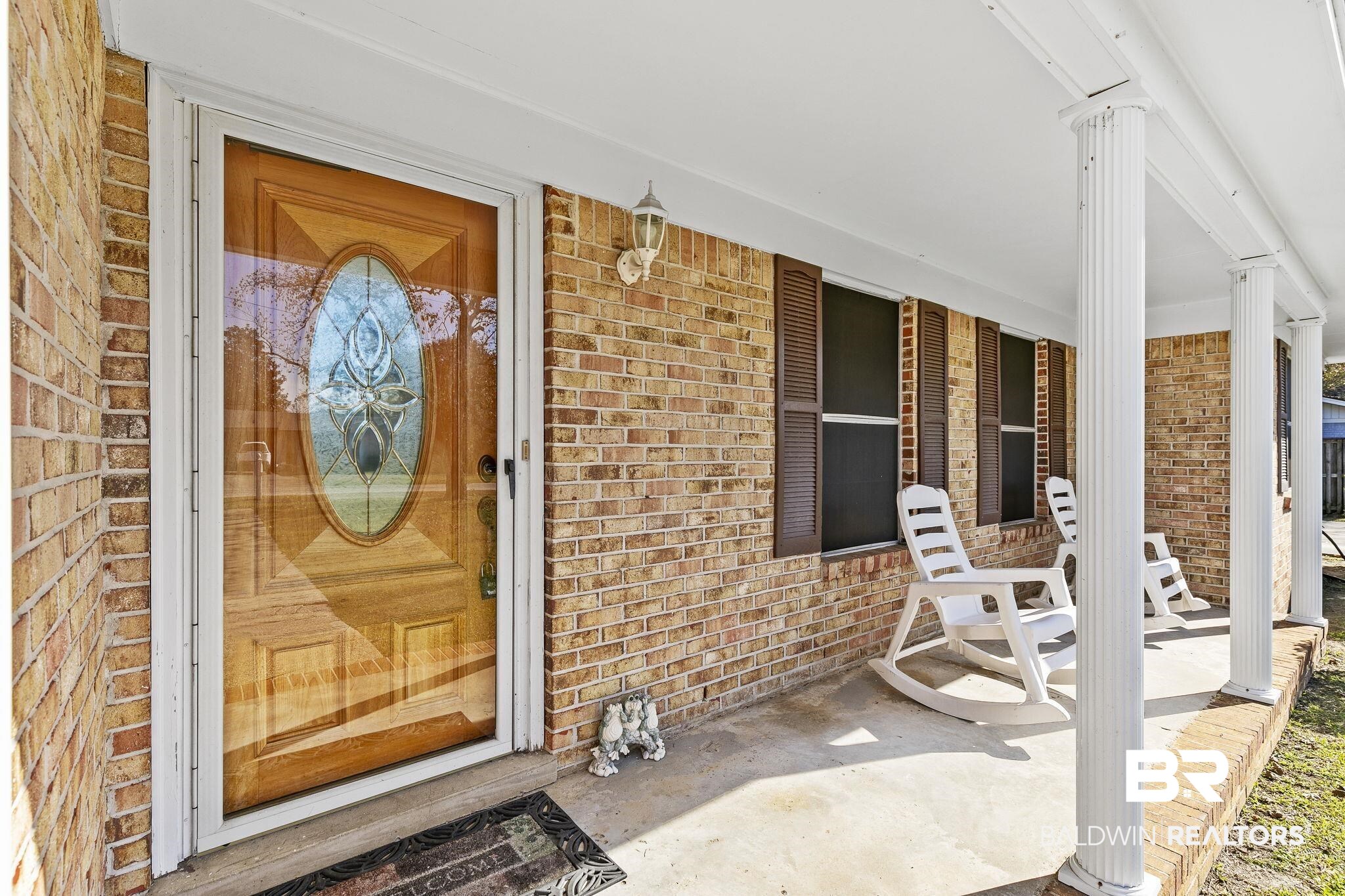 19 Rollins Place