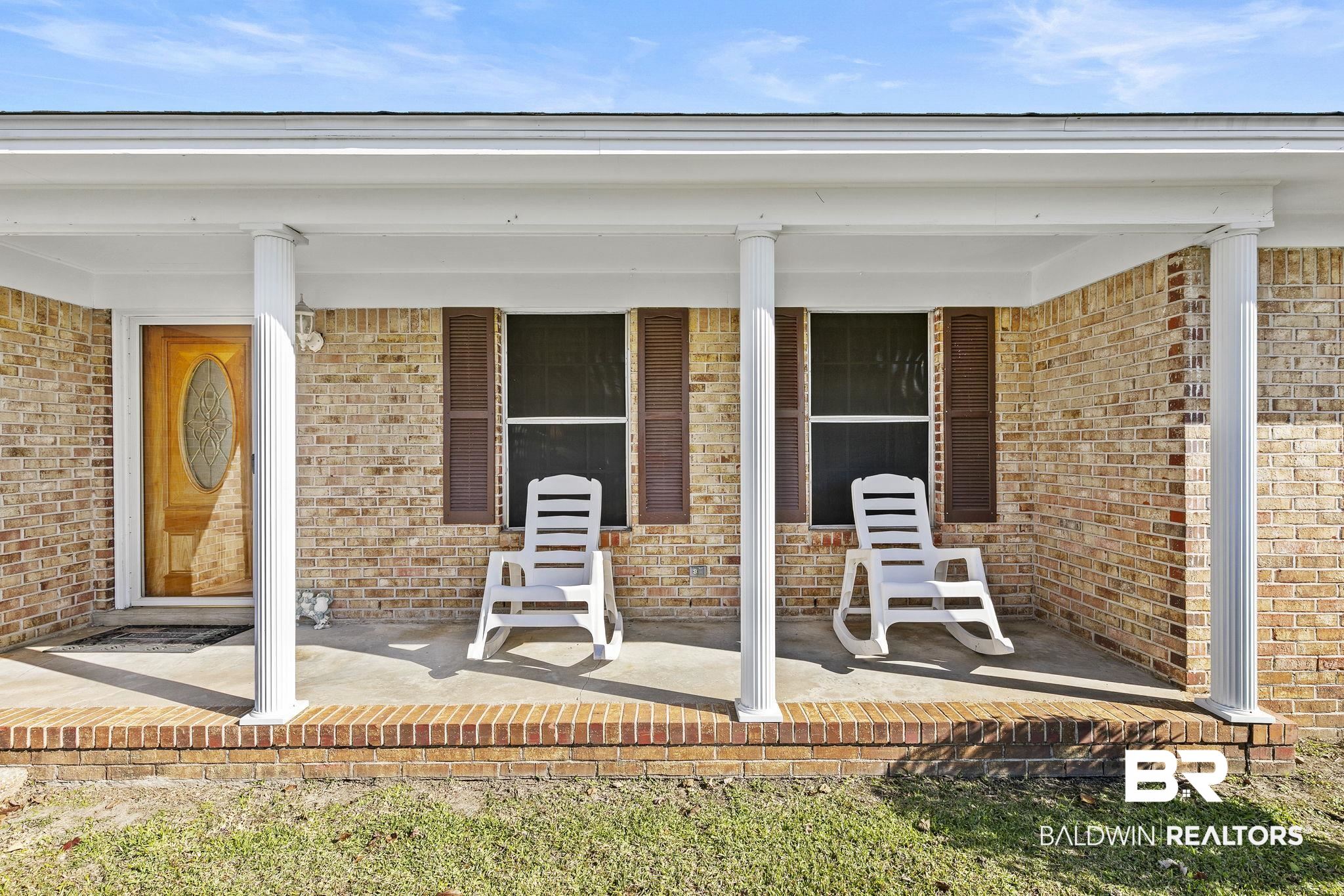 19 Rollins Place