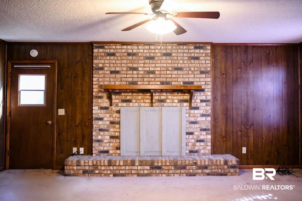 537 Lowery Road