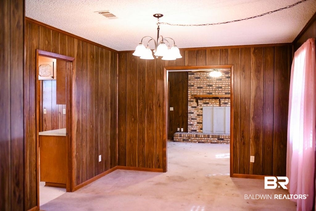 537 Lowery Road