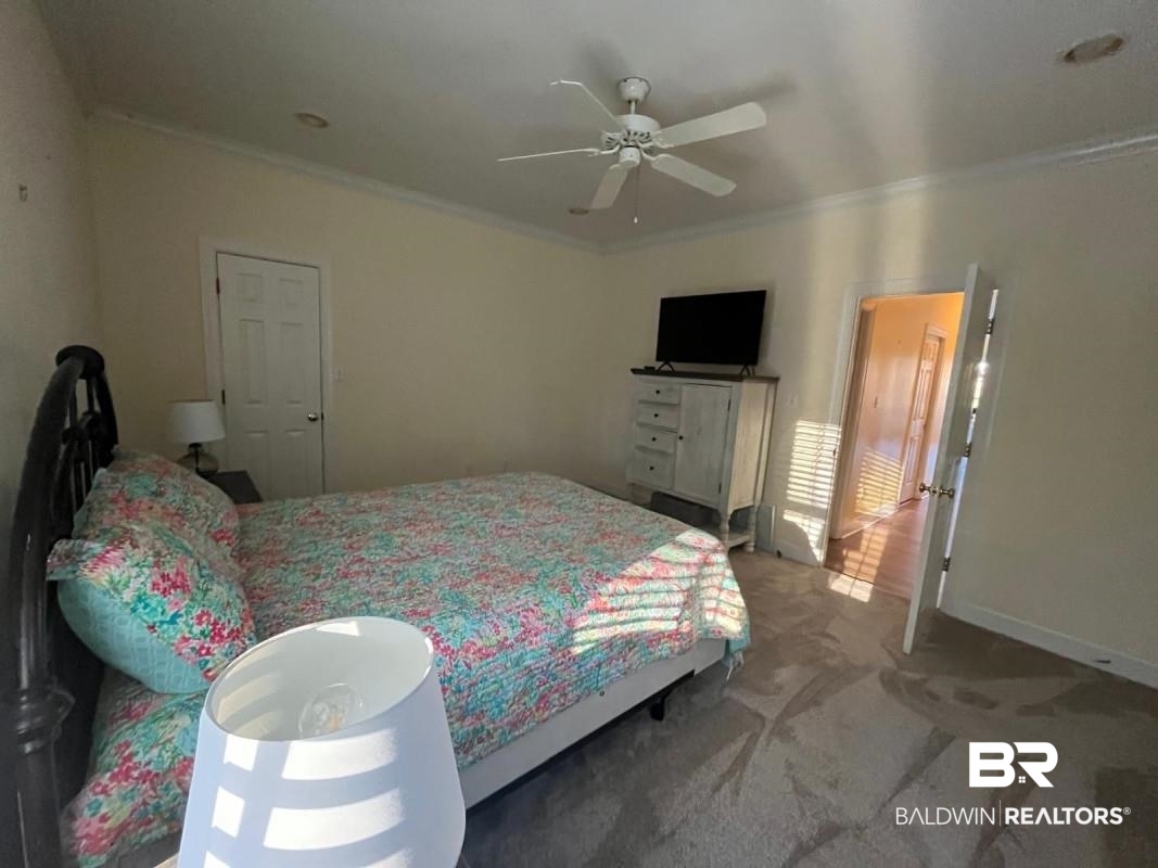 1746 Woodridge Drive