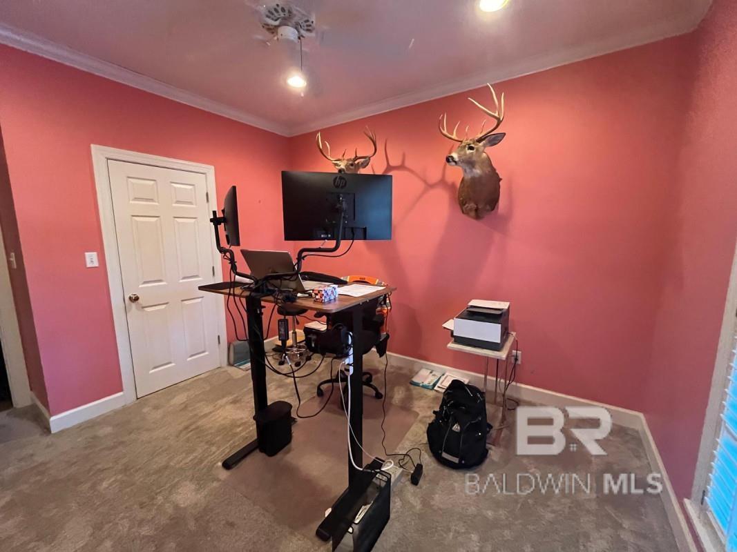 1746 Woodridge Drive