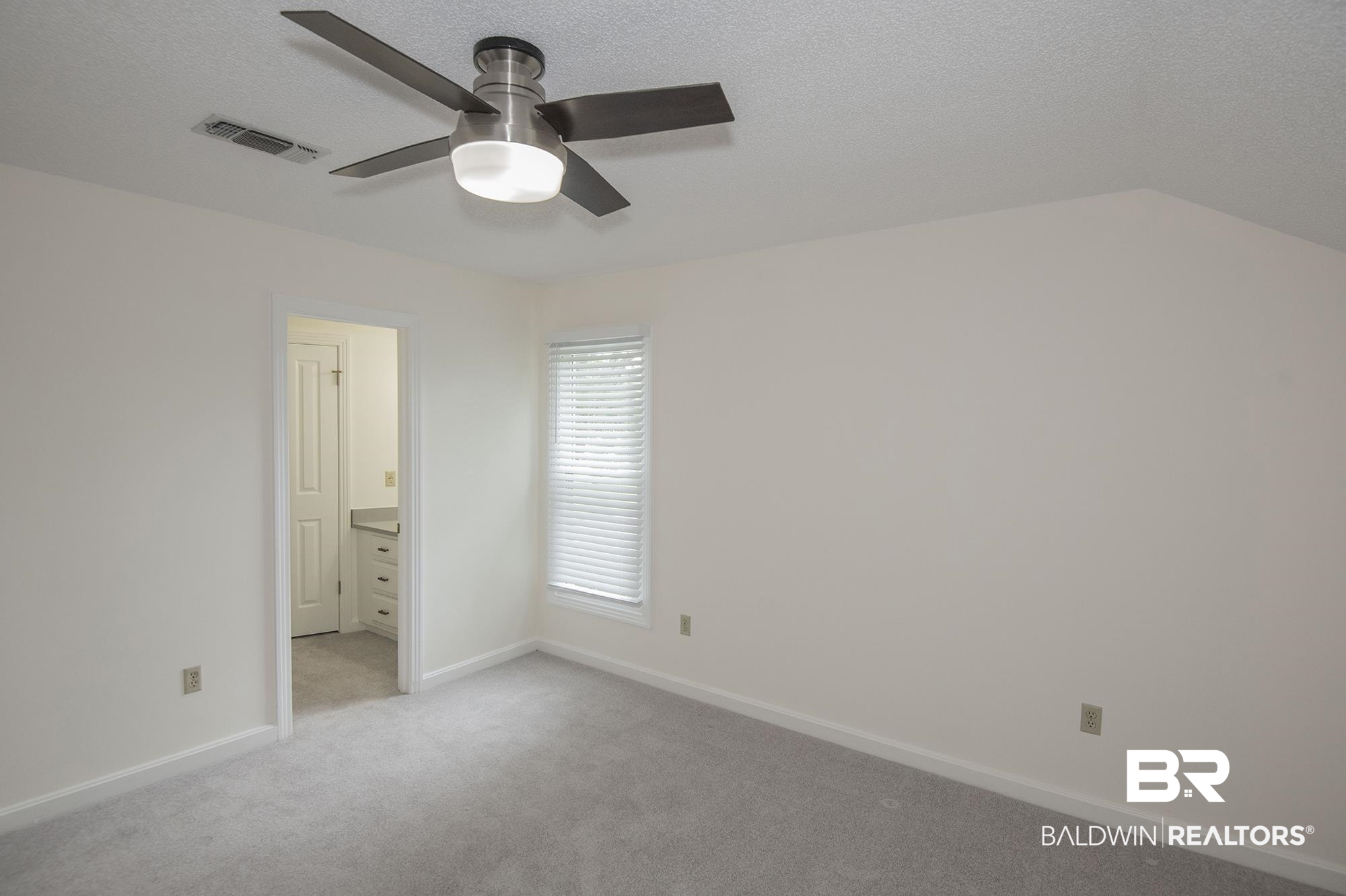 707 Bob White Drive