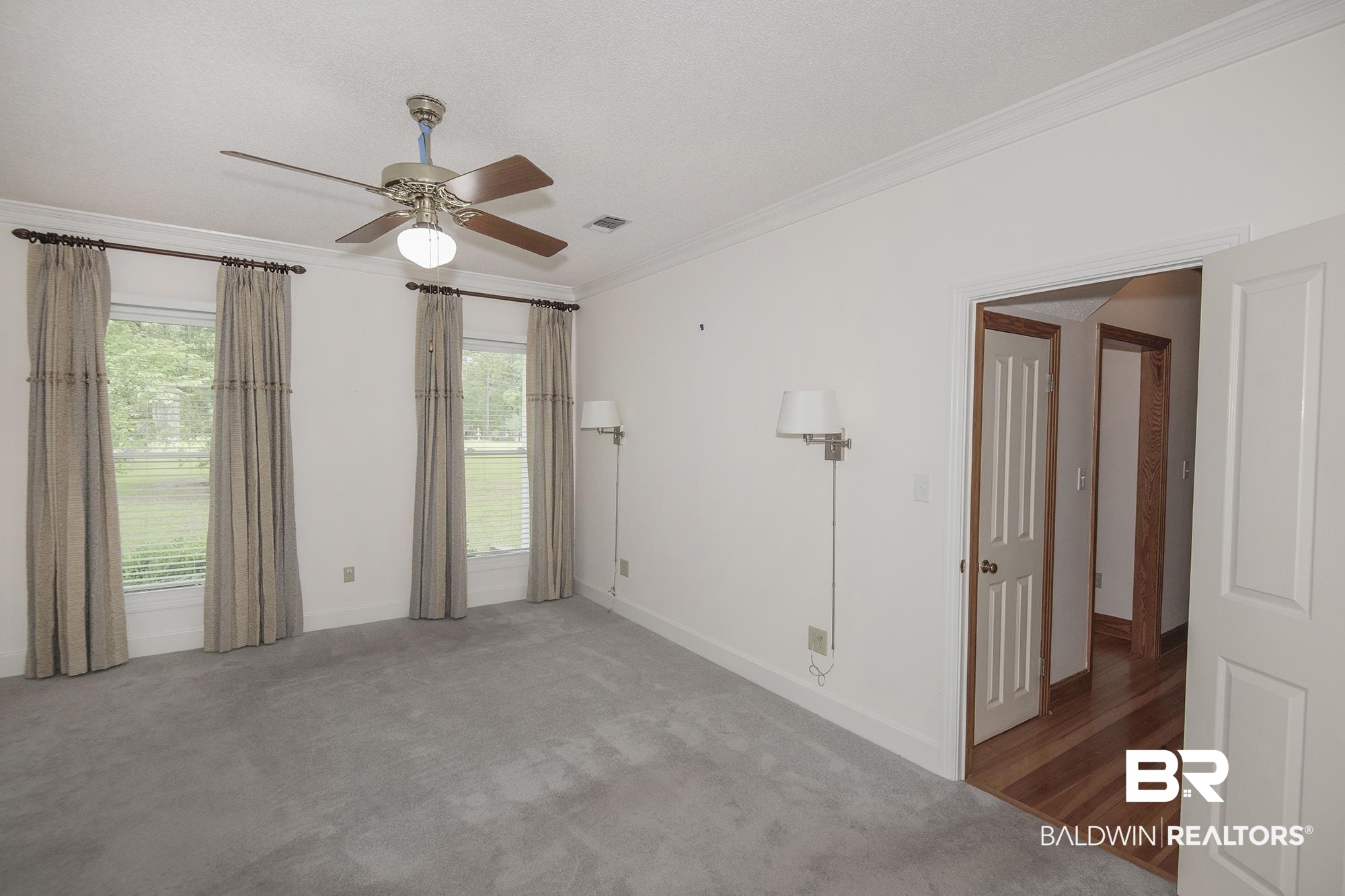 707 Bob White Drive