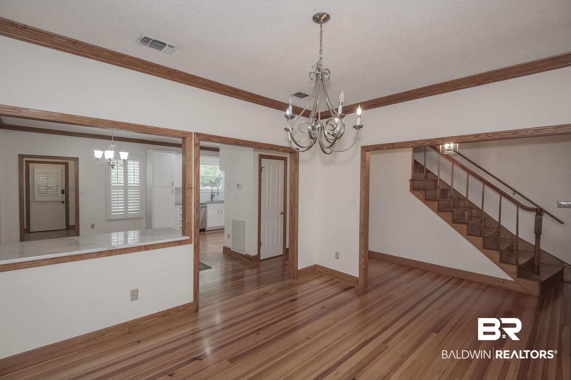 707 Bob White Drive