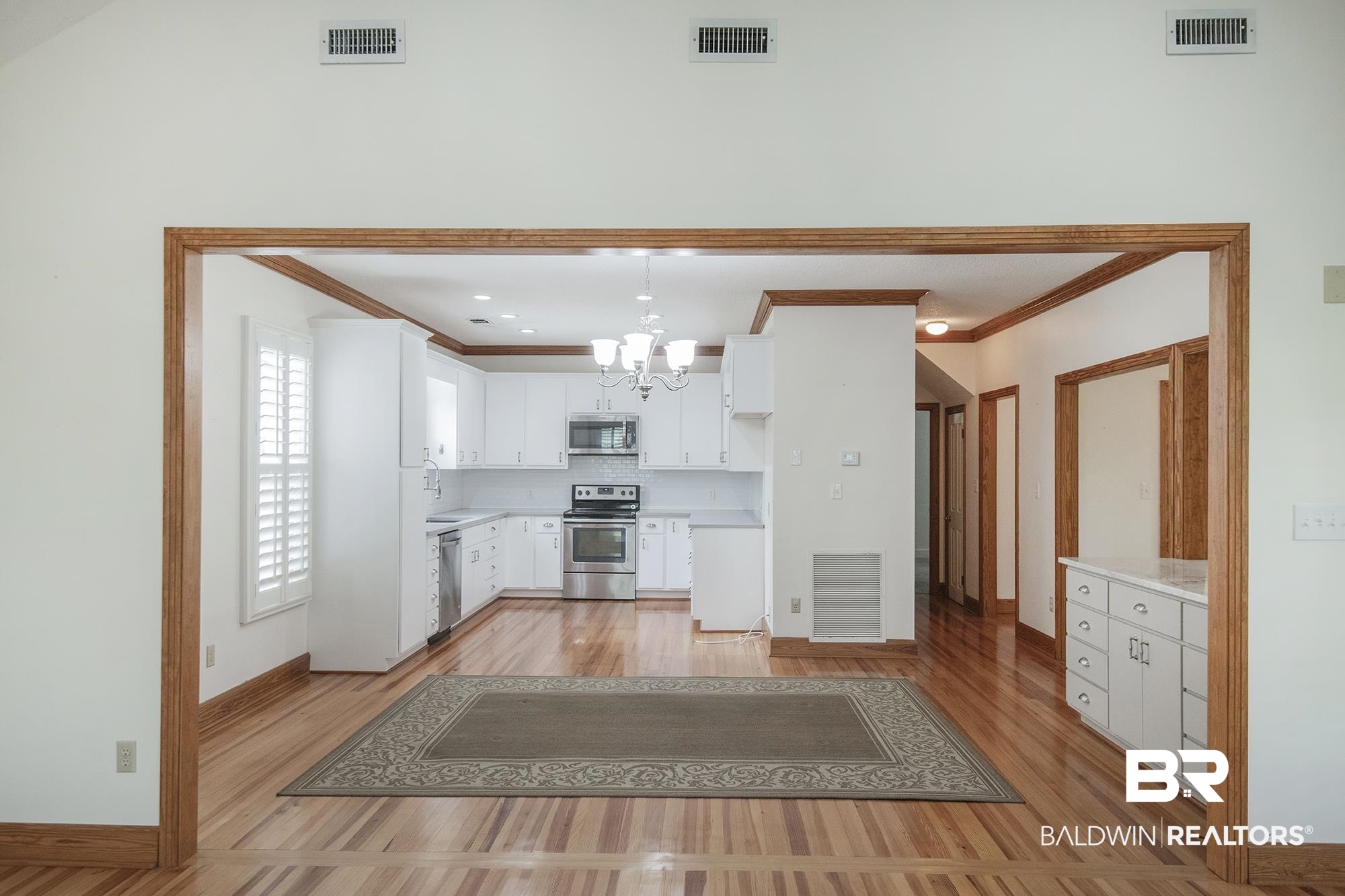 707 Bob White Drive