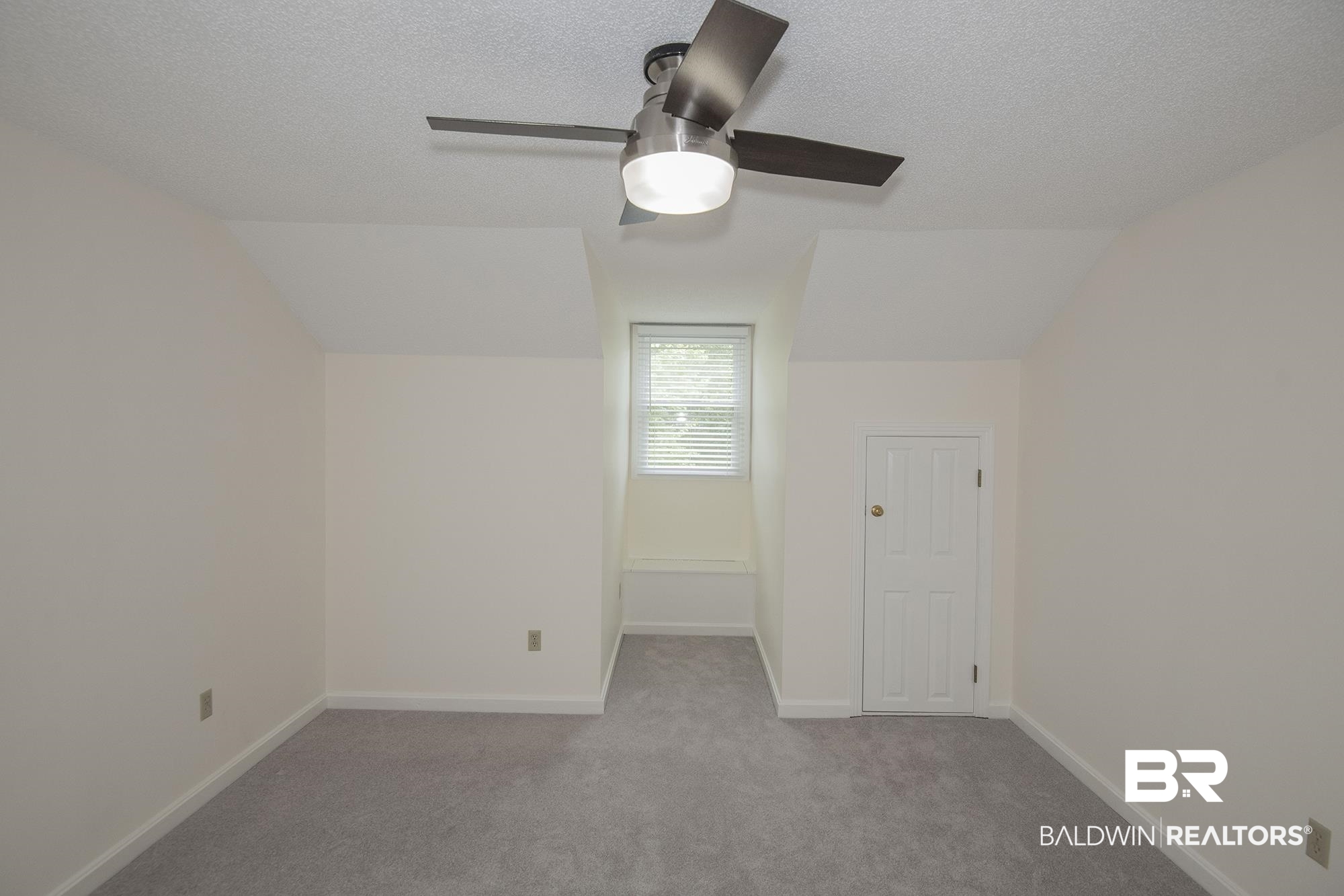 707 Bob White Drive
