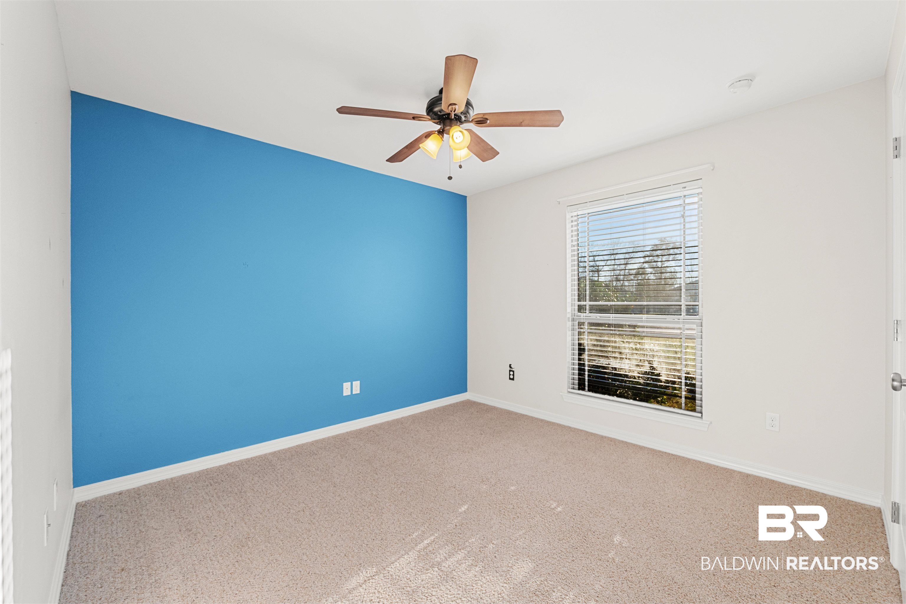 15364 Hearthstone Drive