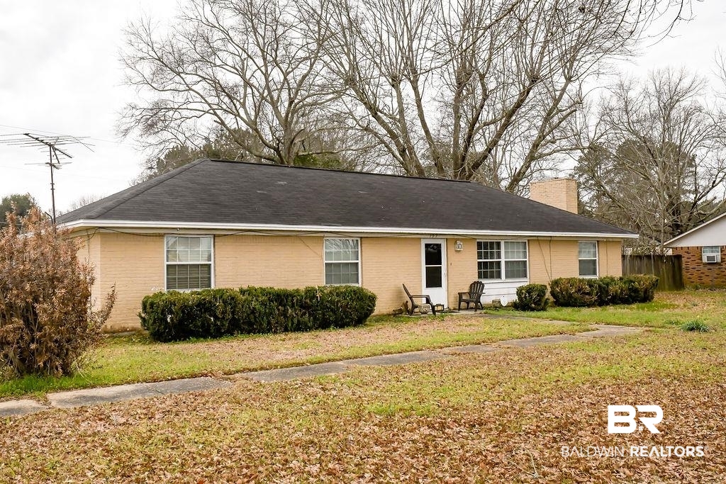 797 Woods Road