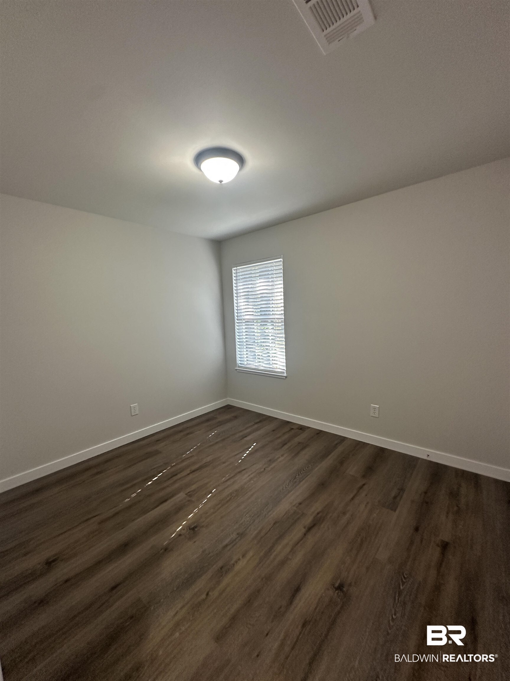 10 Middleton Lane