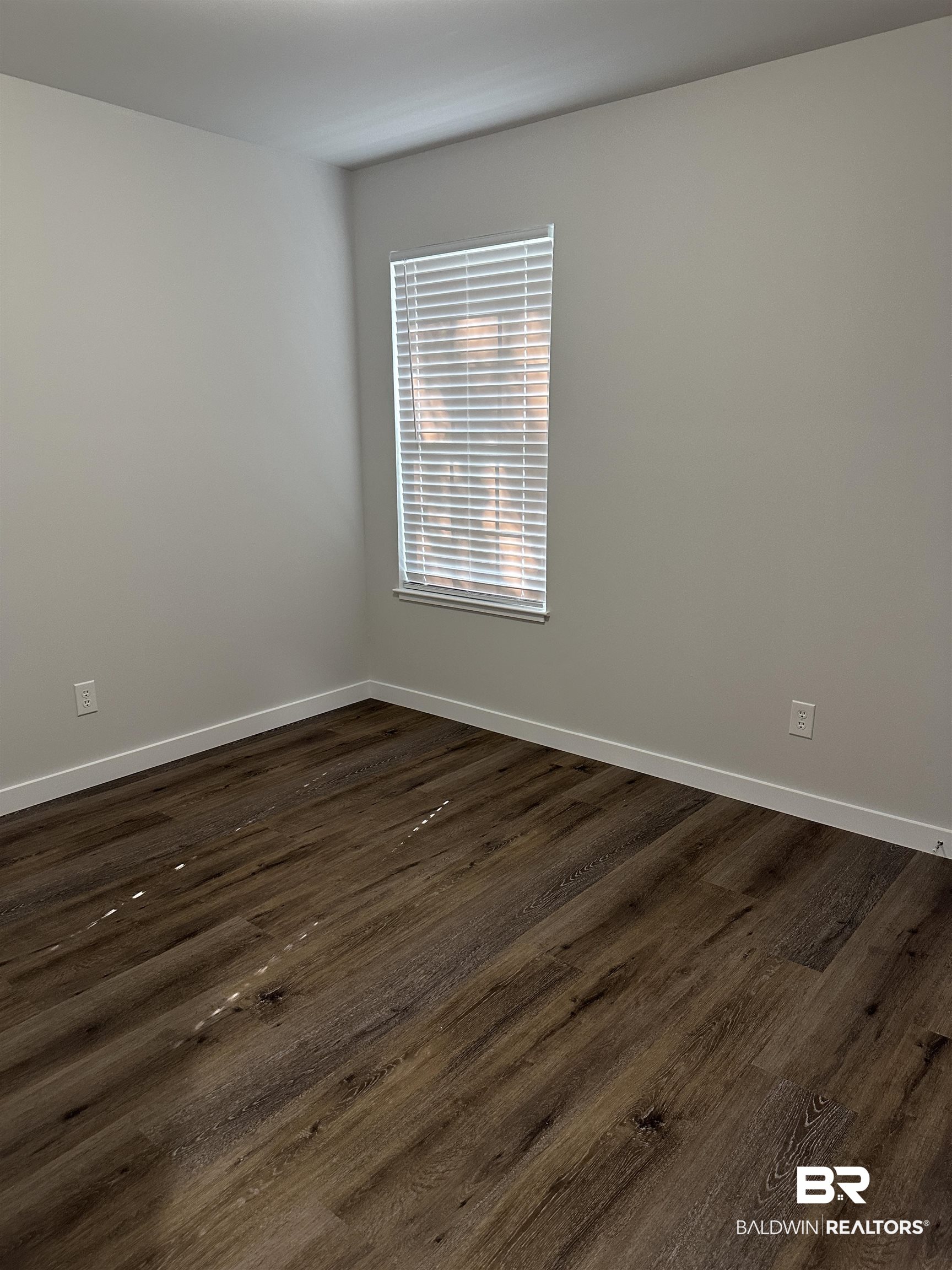 10 Middleton Lane