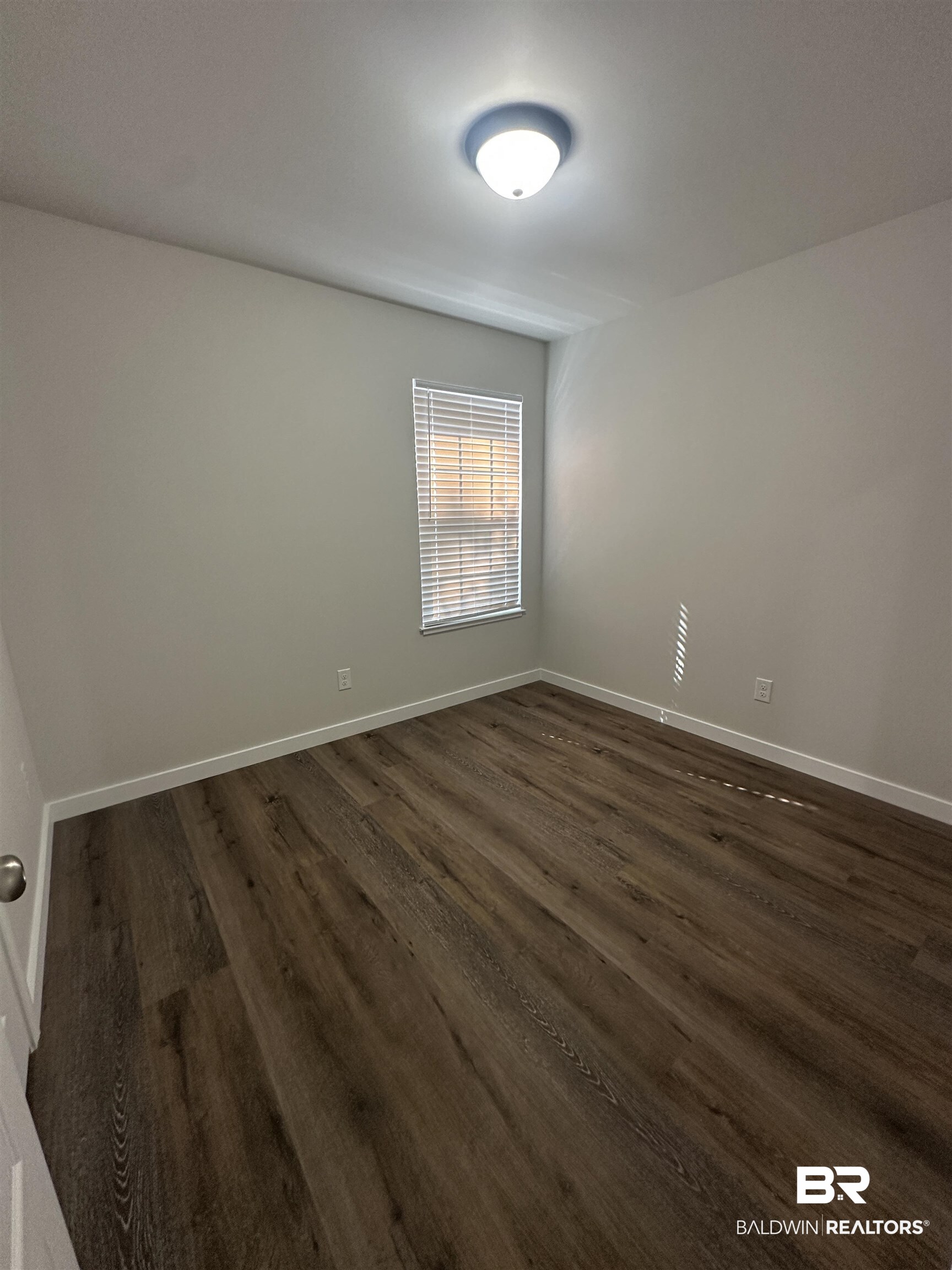 10 Middleton Lane